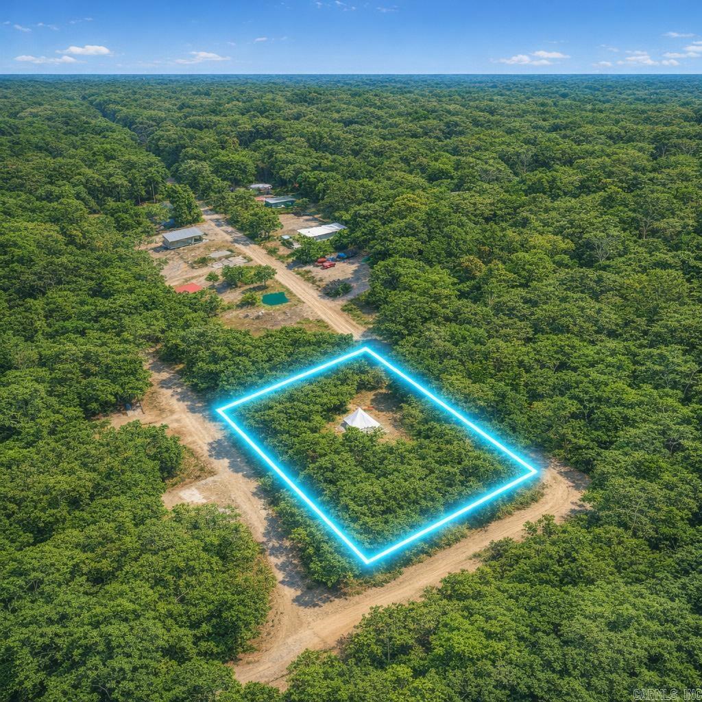 108 Jingle Pl Property Photo 1