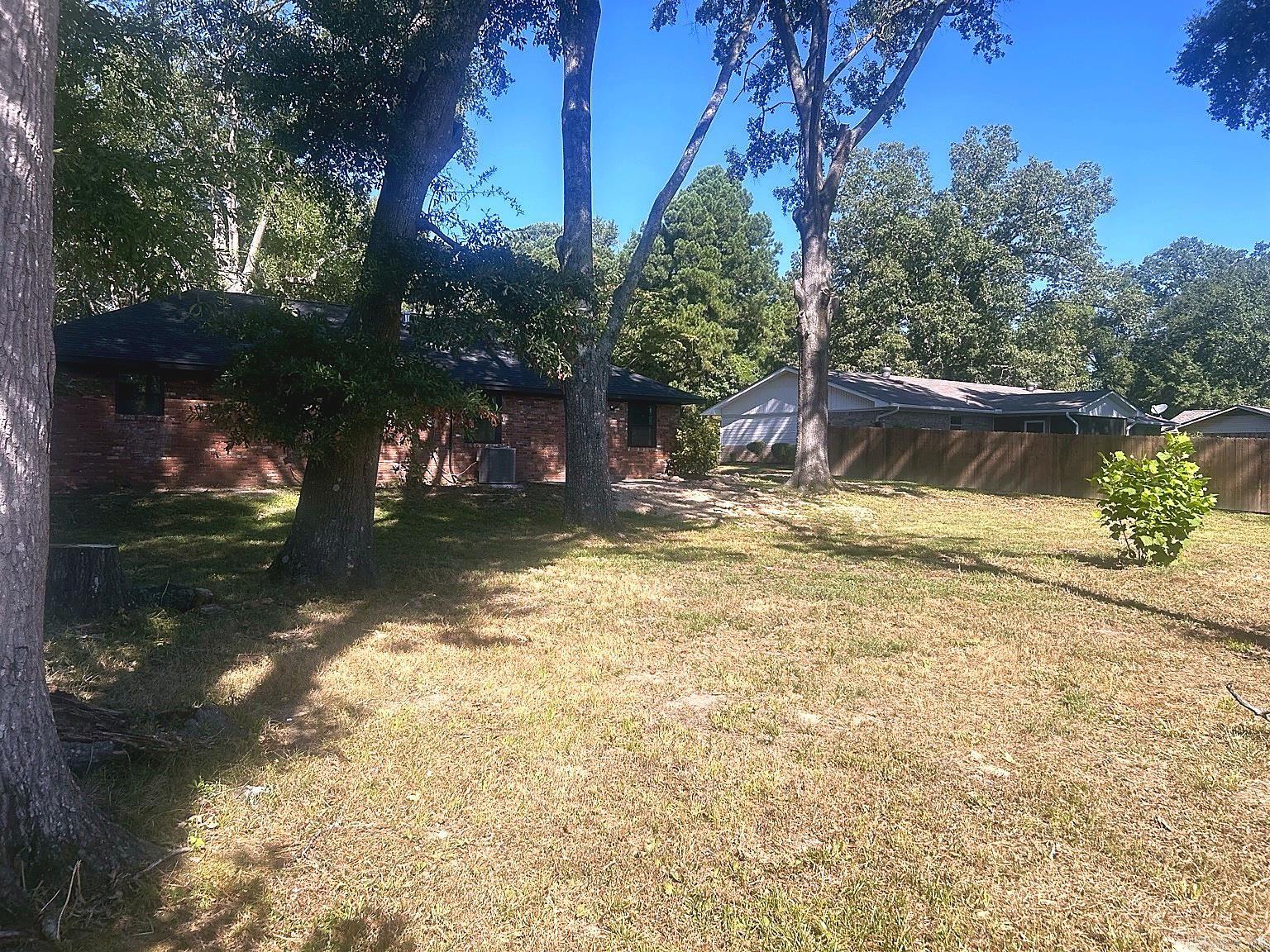 108 Leewood Drive Property Photo 28