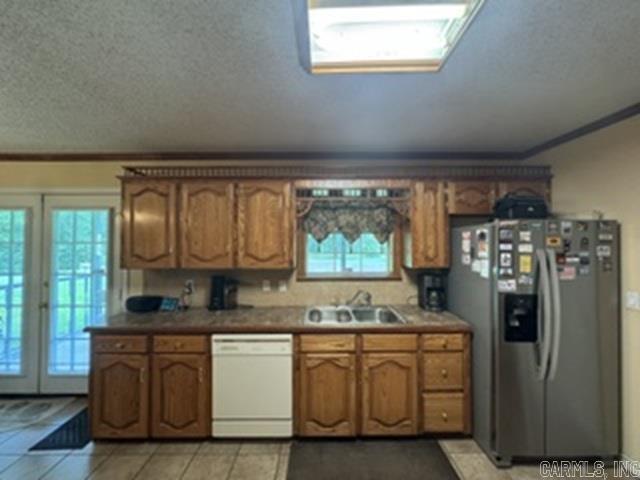677 Edgewood Drive Property Photo 3