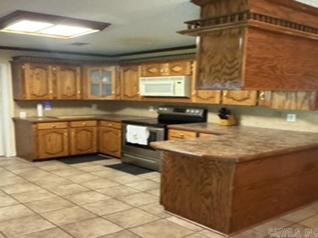 677 Edgewood Drive Property Photo 5