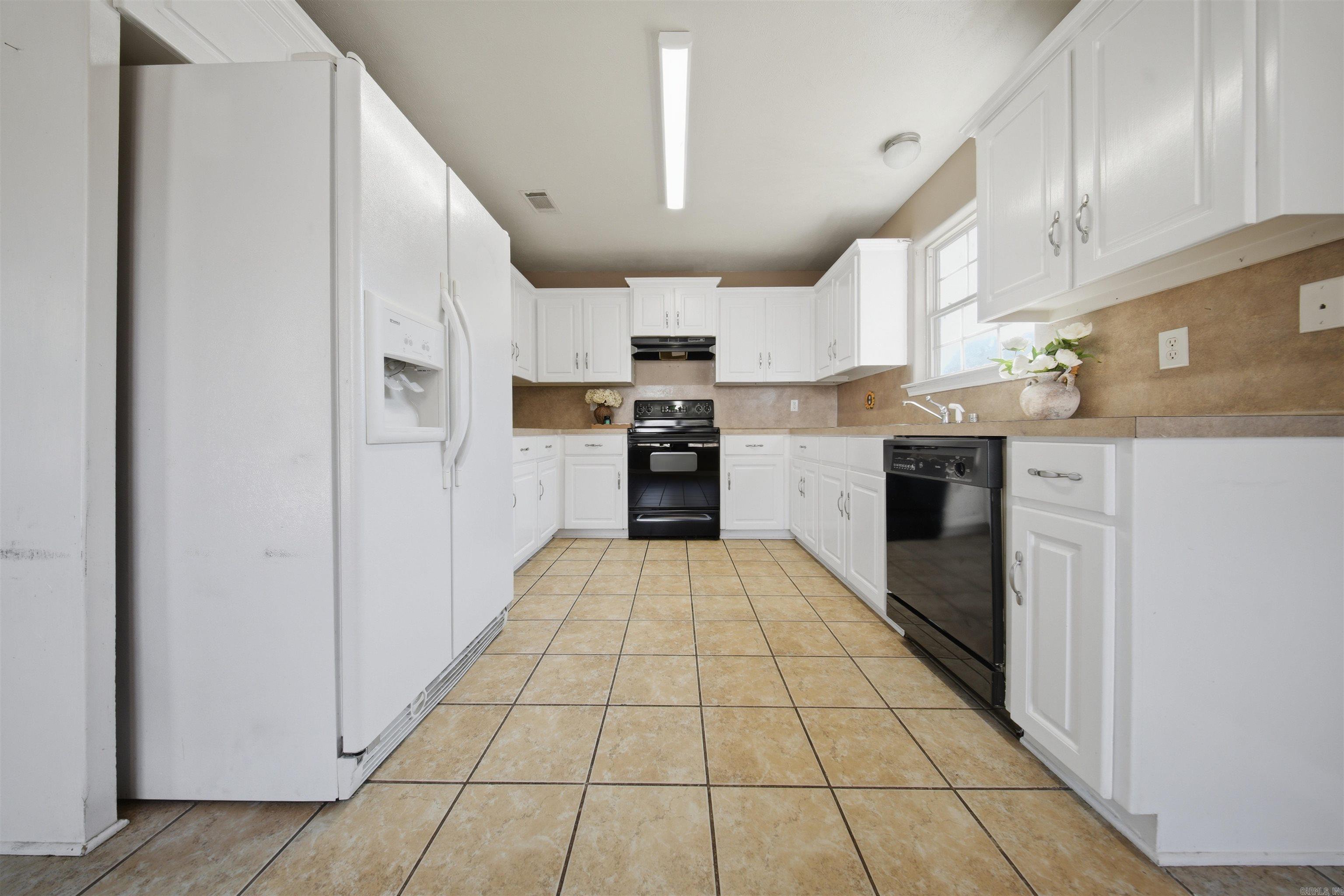72 Cinnamon Drive Property Photo 10