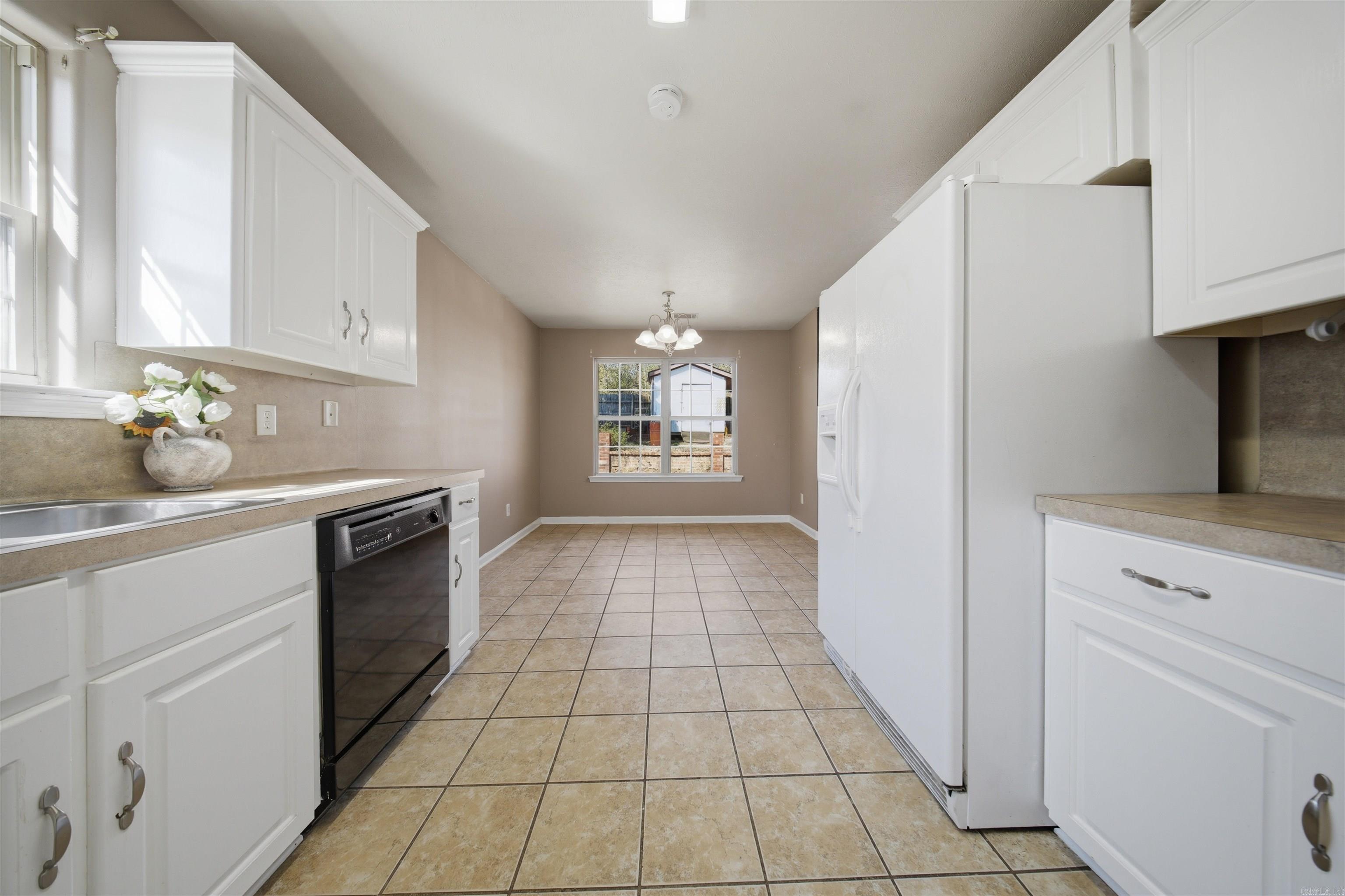 72 Cinnamon Drive Property Photo 11