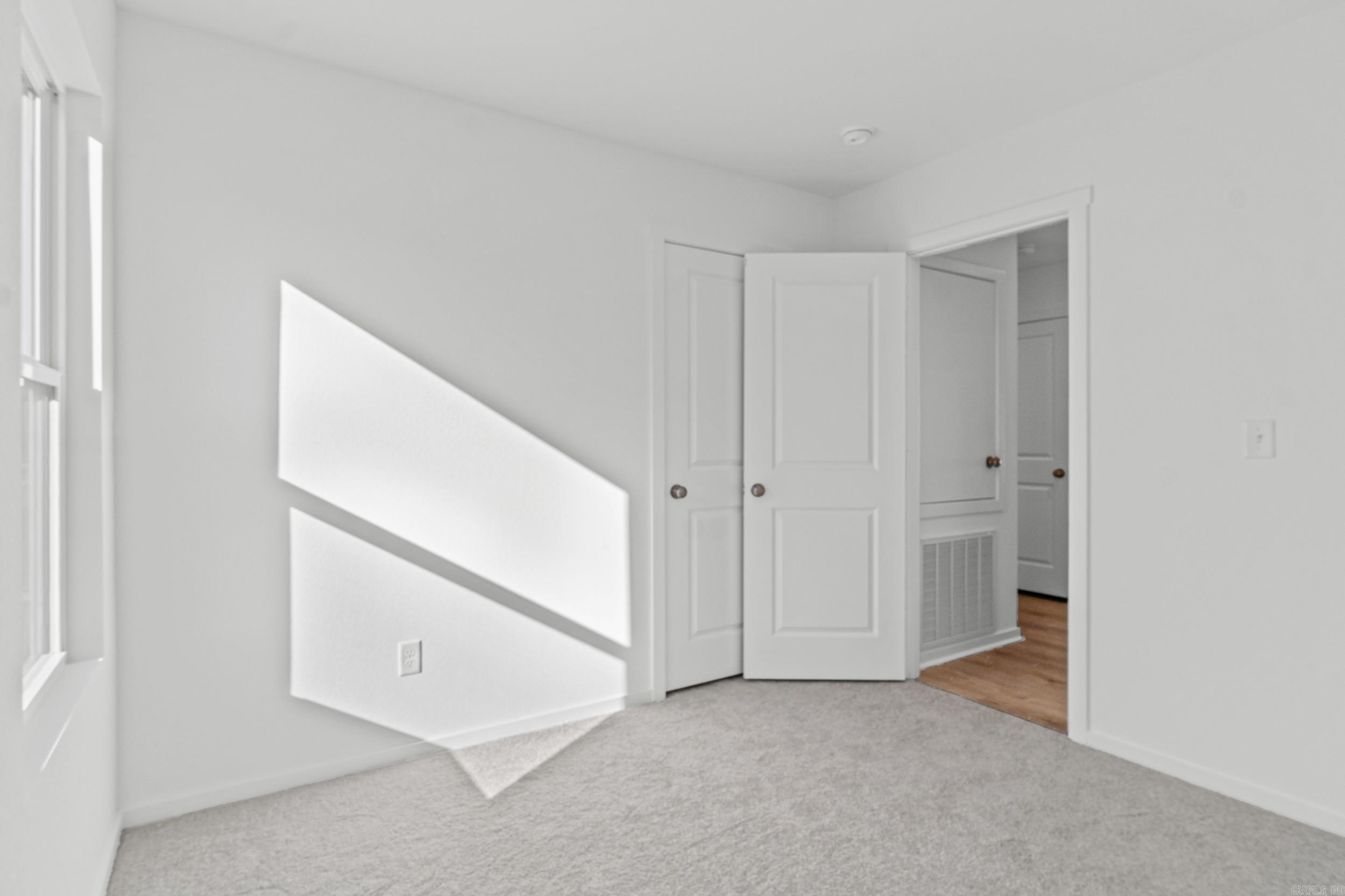 6105 Croft Avenue Property Photo 22