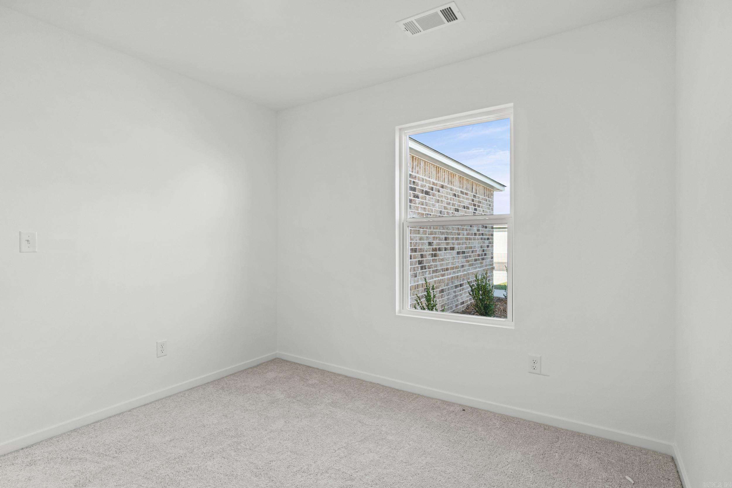 6105 Croft Avenue Property Photo 24