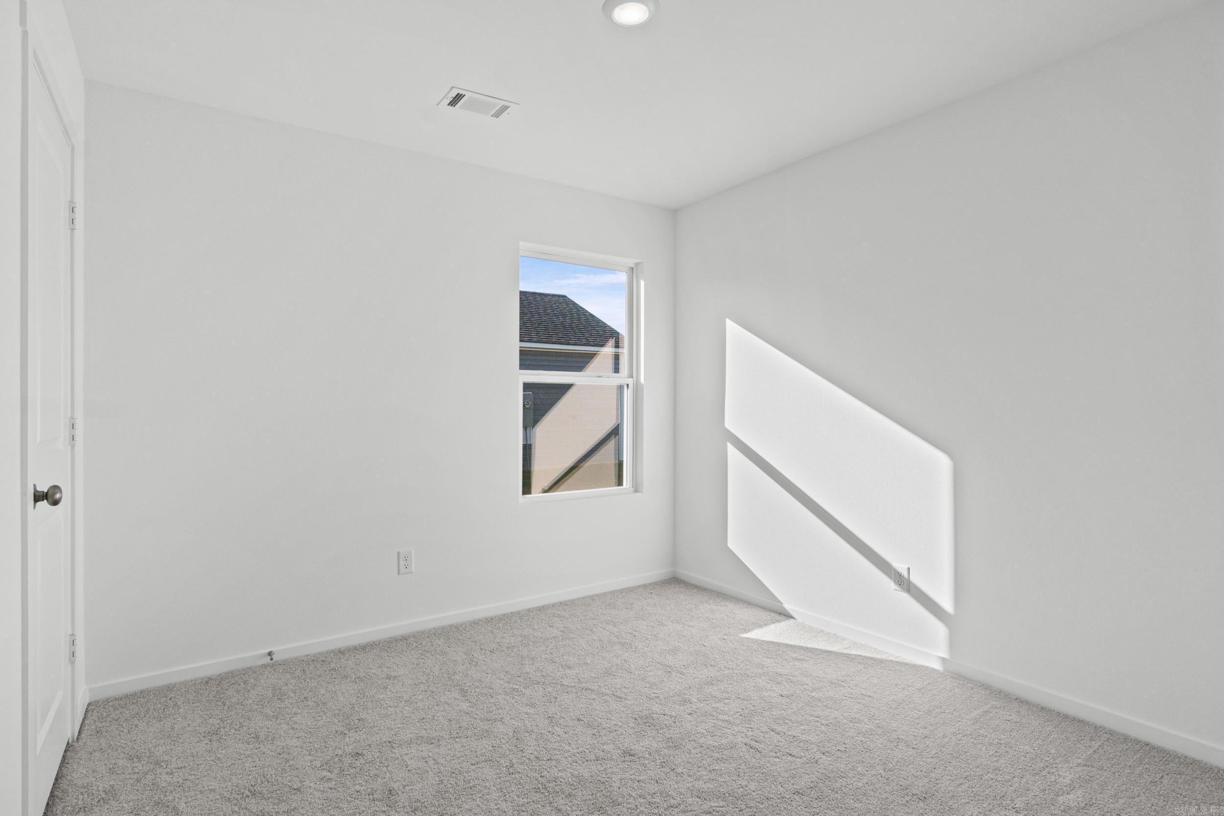 6105 Croft Avenue Property Photo 25