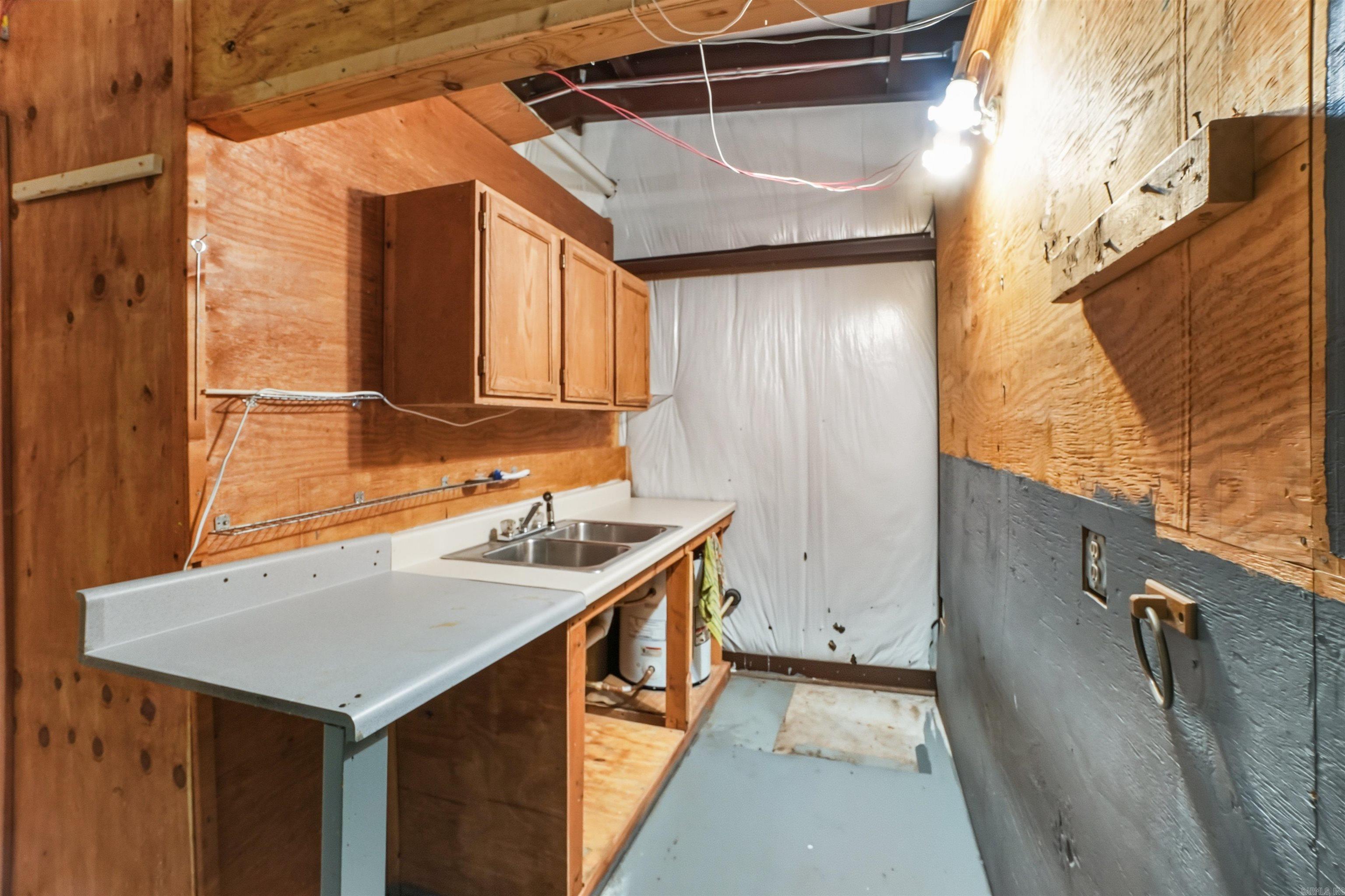 344 Rosebud Road Property Photo 6