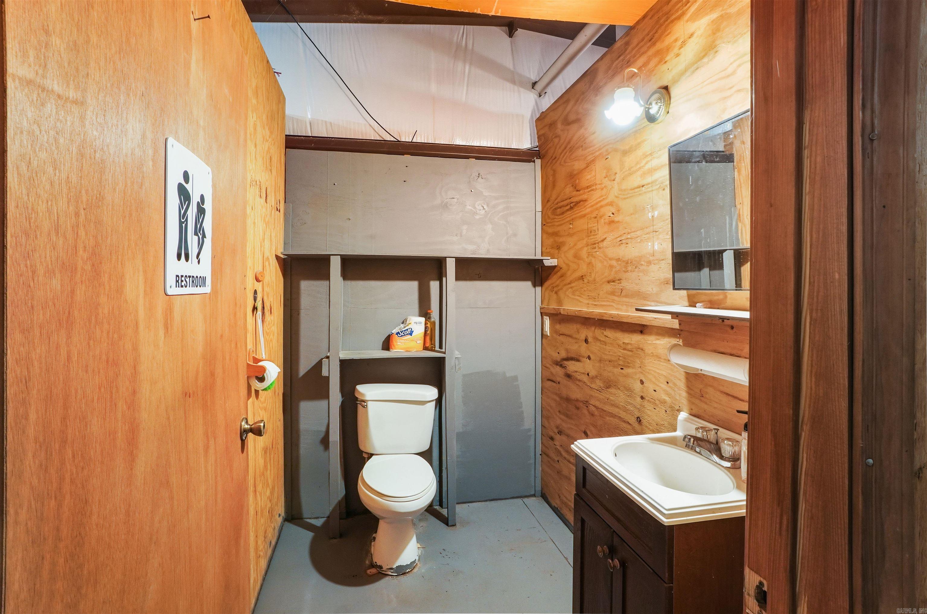 344 Rosebud Road Property Photo 7