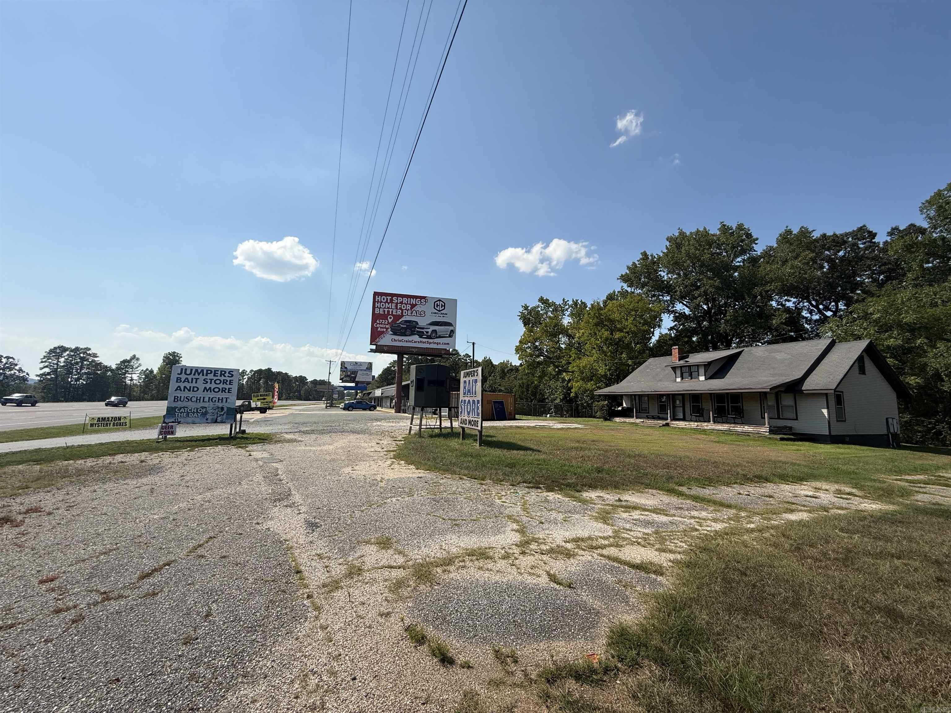 17146 Highway 70 Property Photo 2