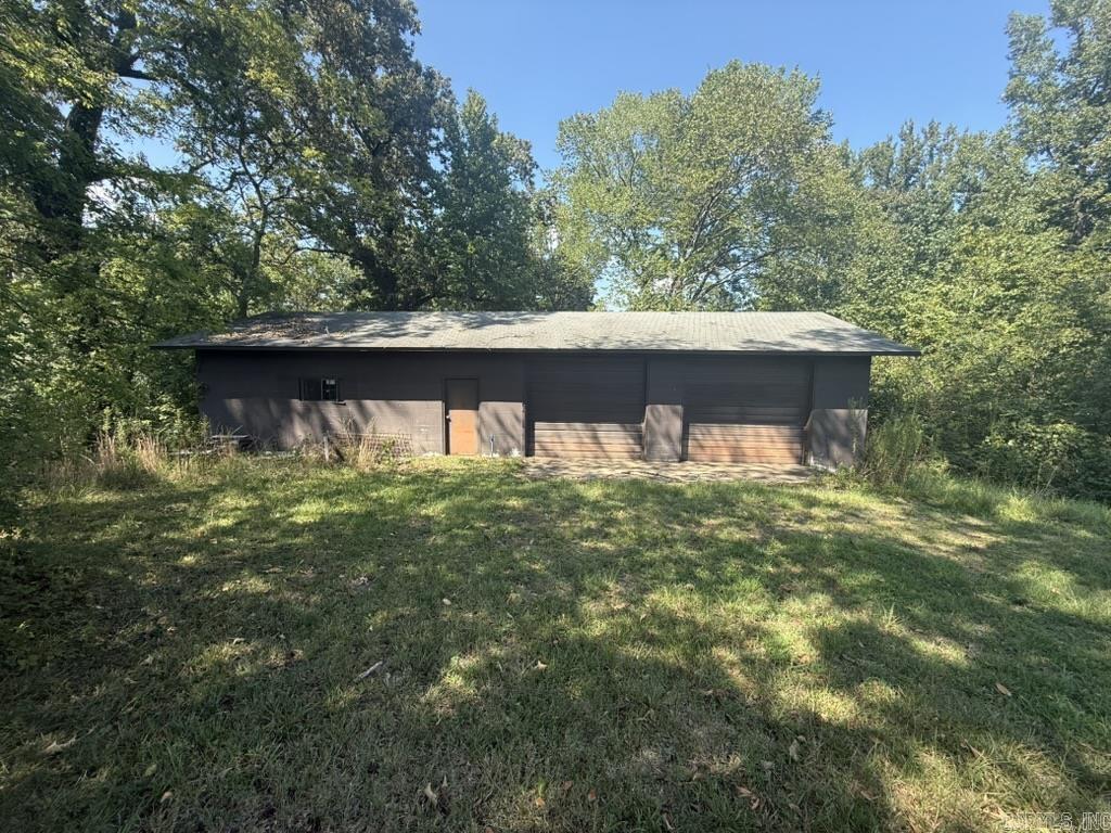 17146 Highway 70 Property Photo 4