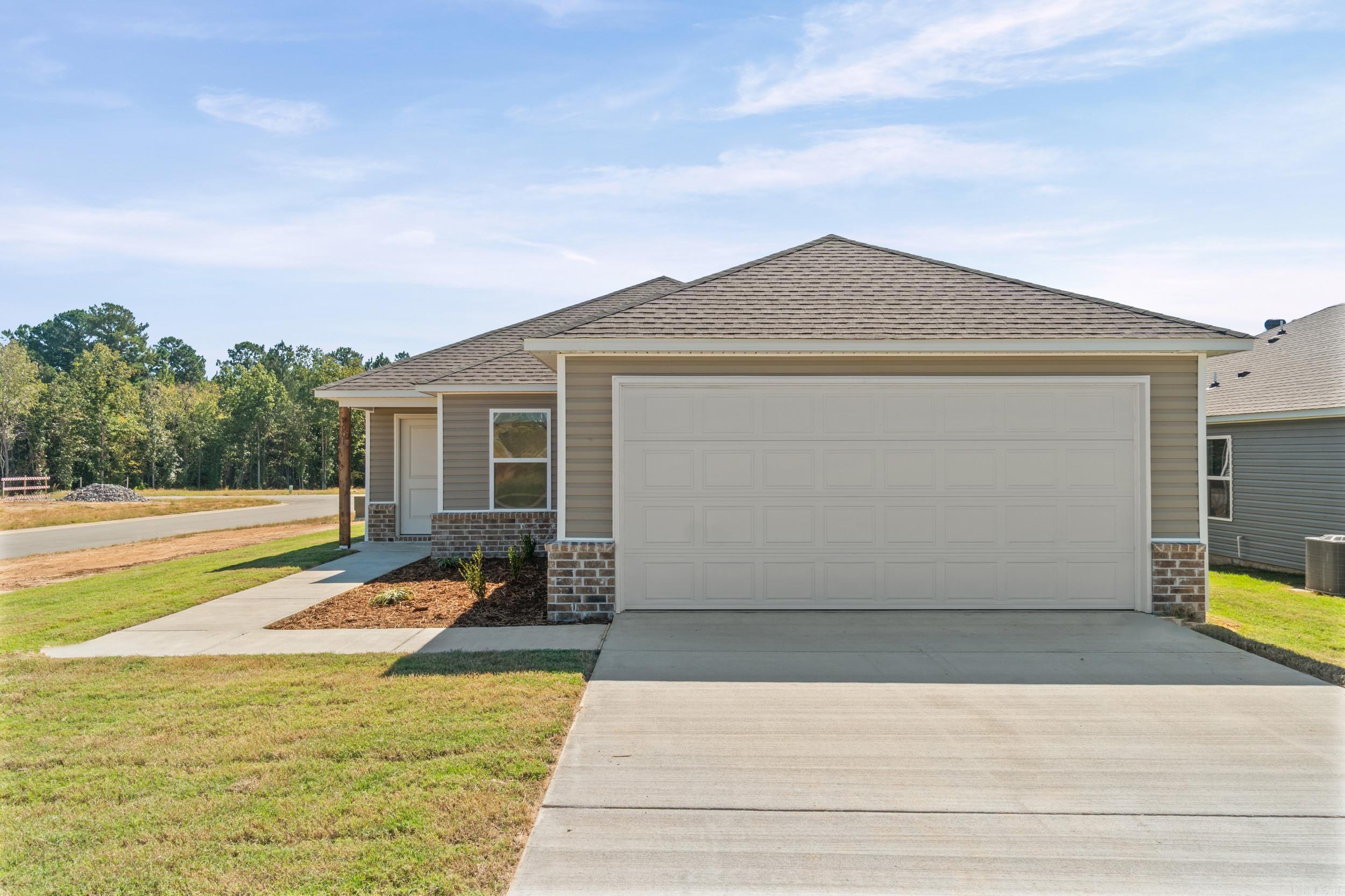 8001 Chesapeake Trail Property Photo 1