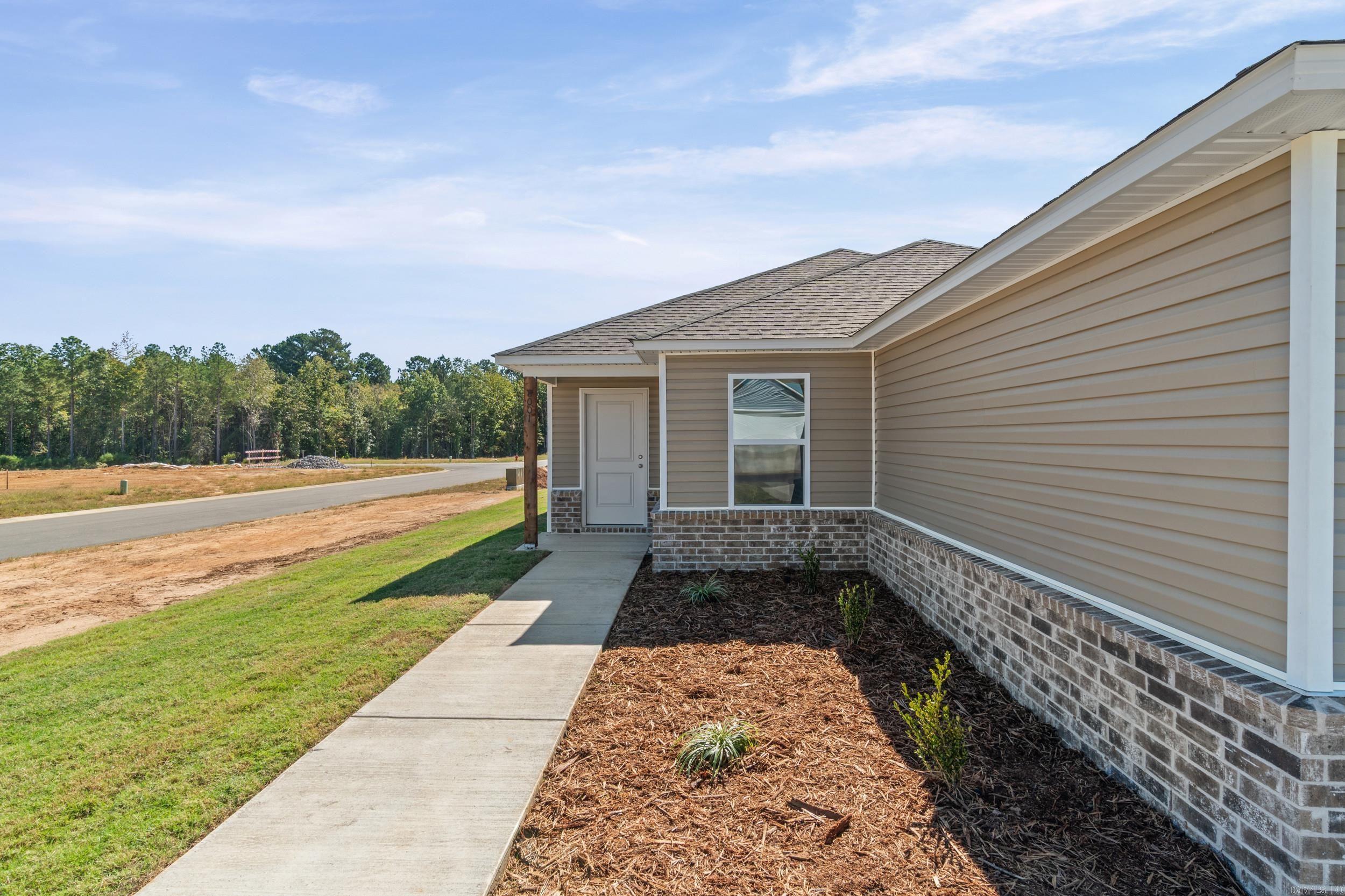 8001 Chesapeake Trail Property Photo 5