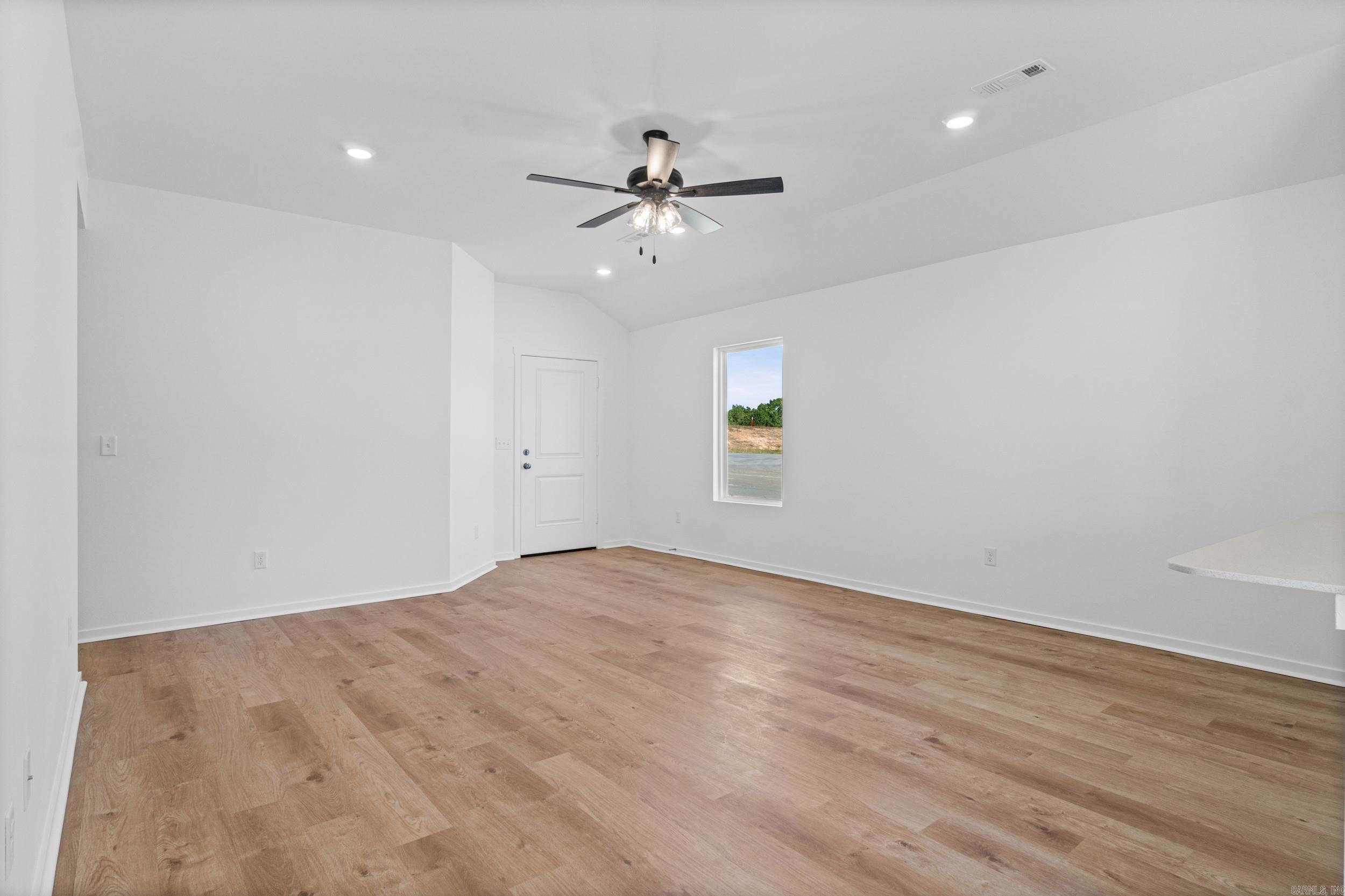 8001 Chesapeake Trail Property Photo 8