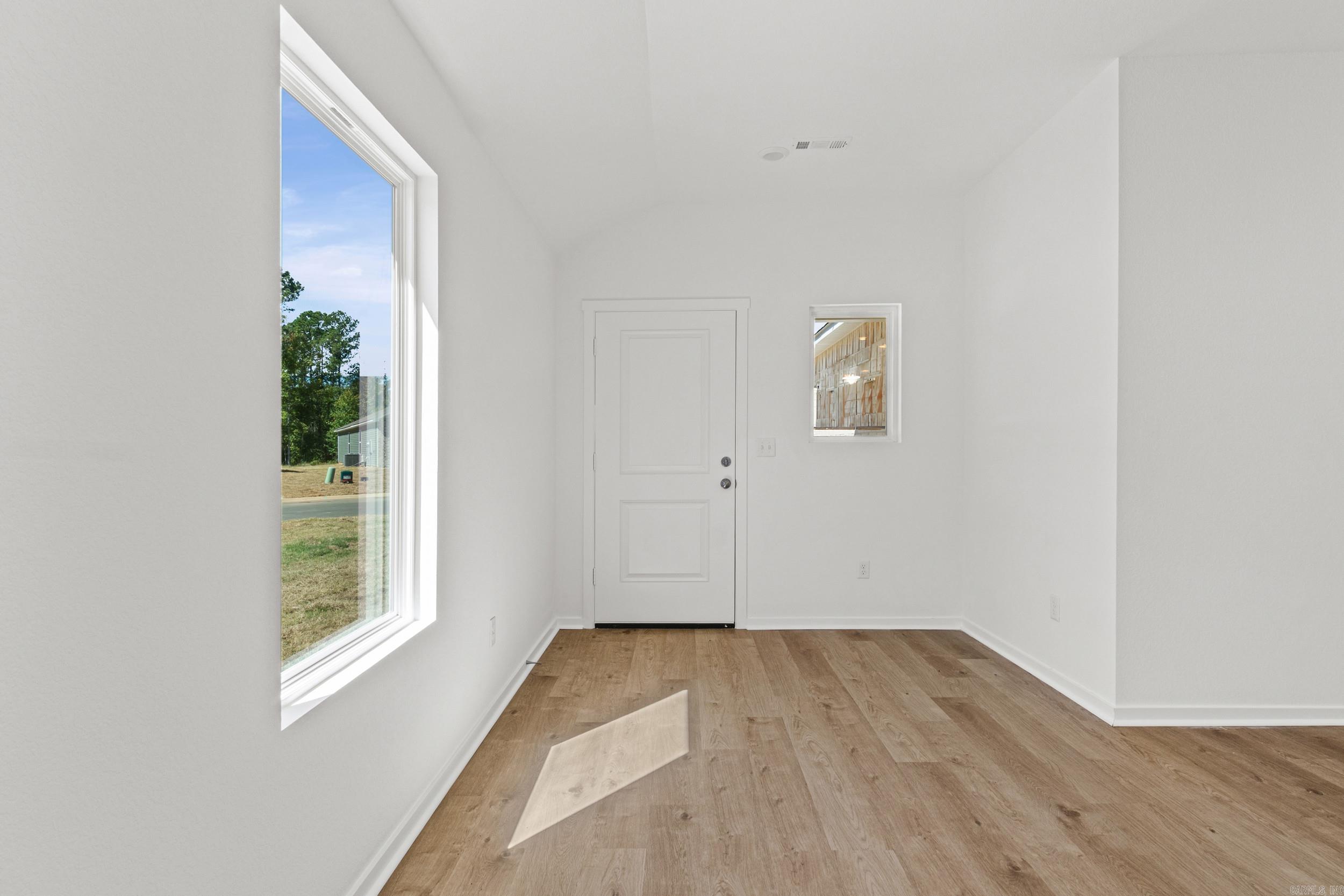 8105 Chesapeake Trail Property Photo 5