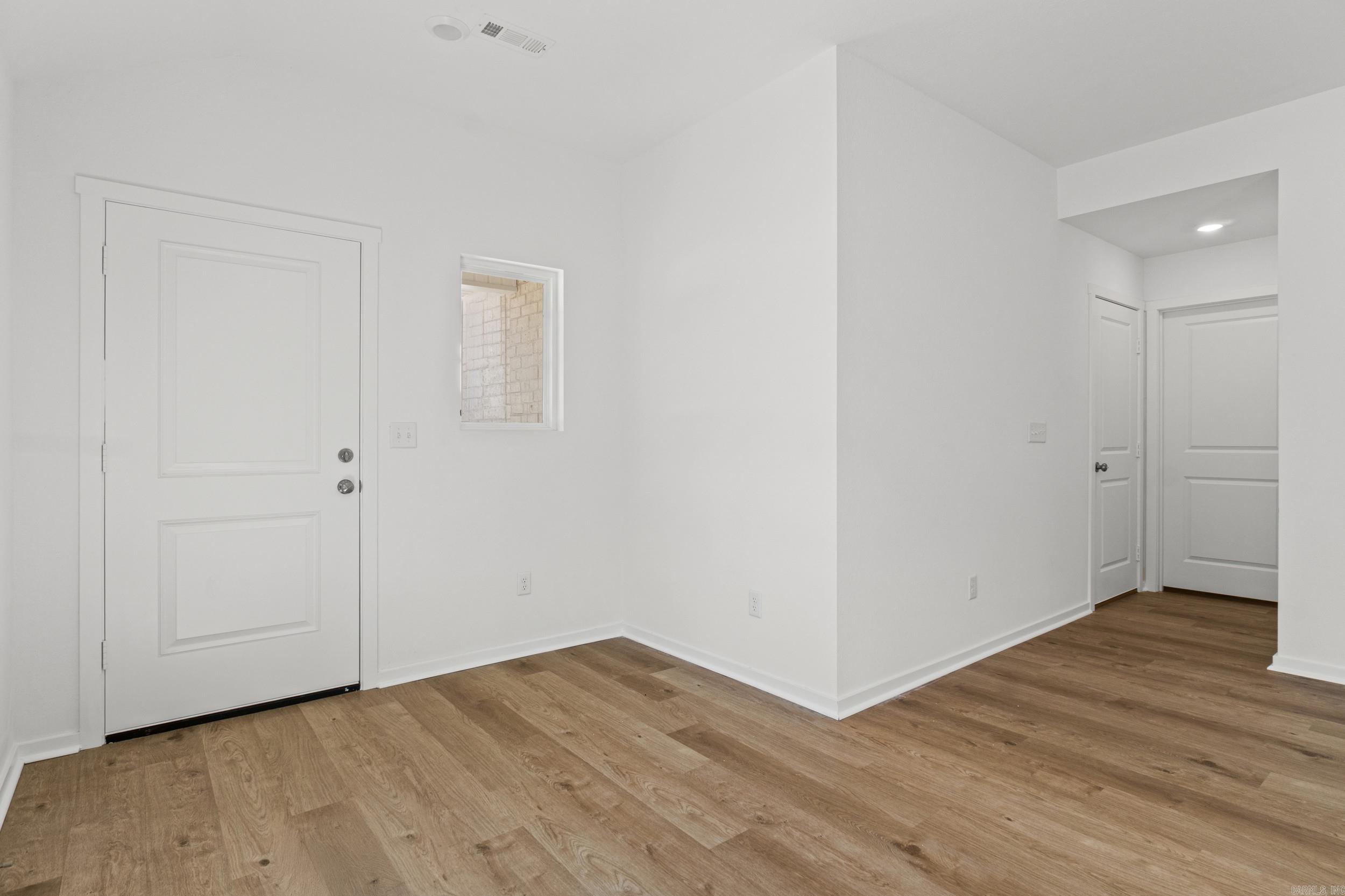8105 Chesapeake Trail Property Photo 6