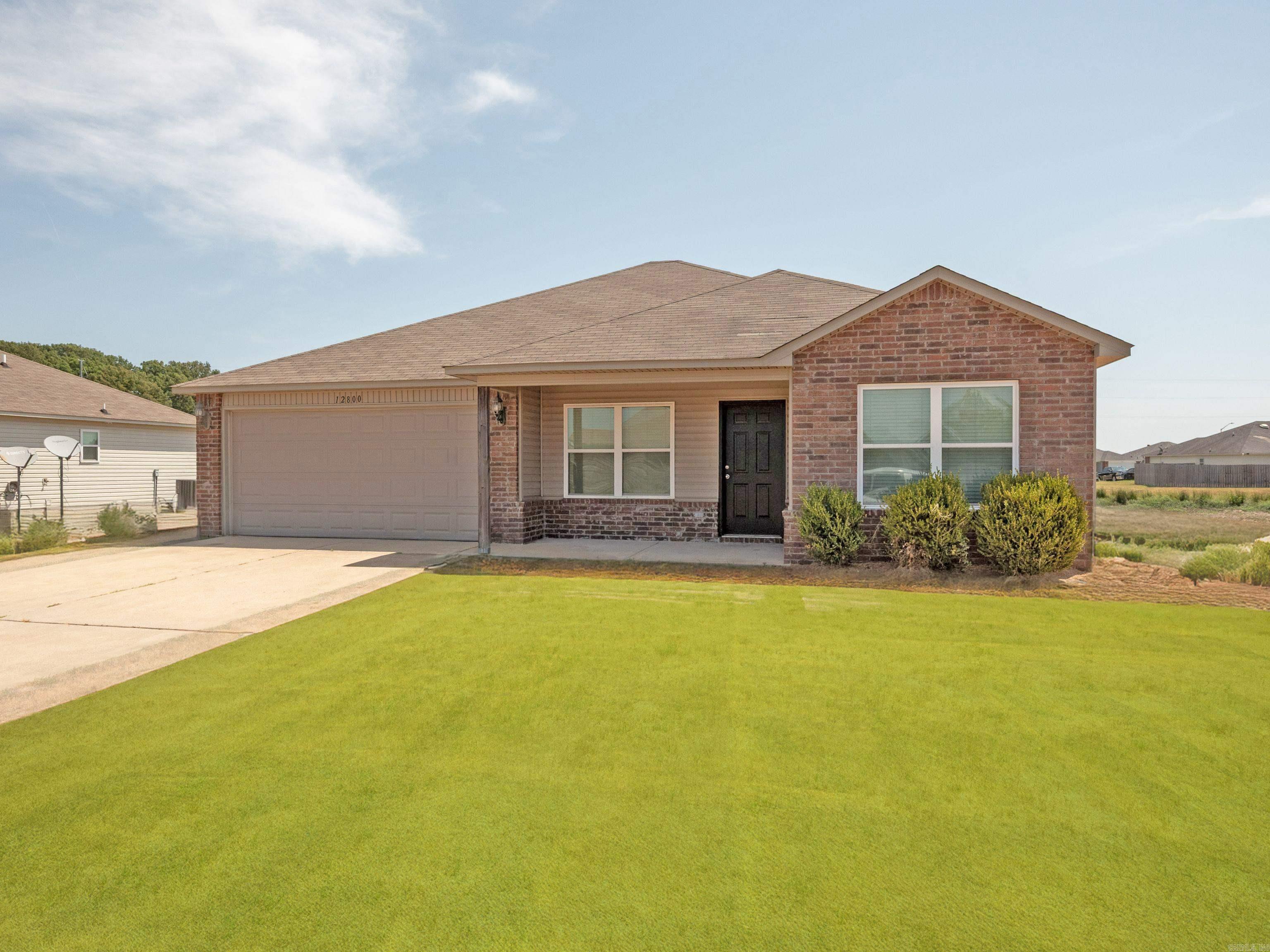12800 Faulkner Crossing Drive Property Photo 1