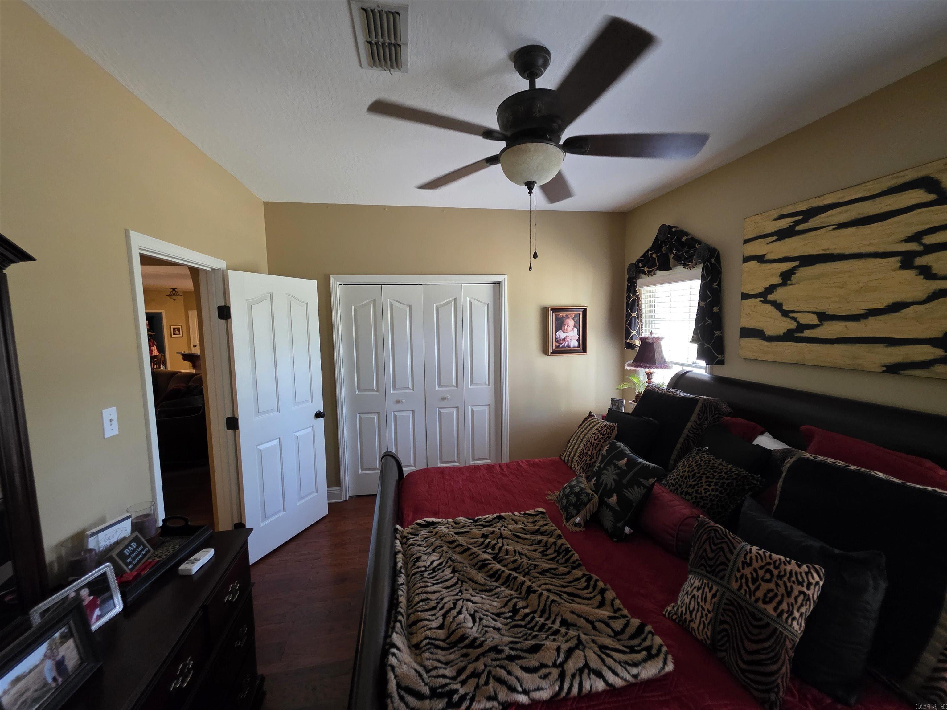 2301 Country Club Rd Property Photo 36