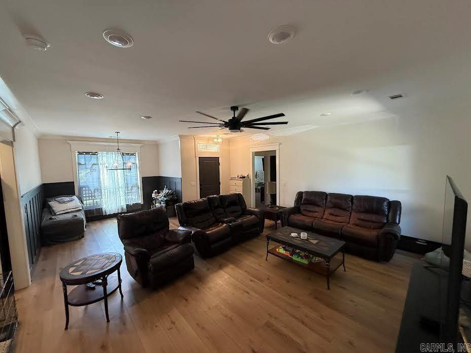 222 Promenade Cir Property Photo 3