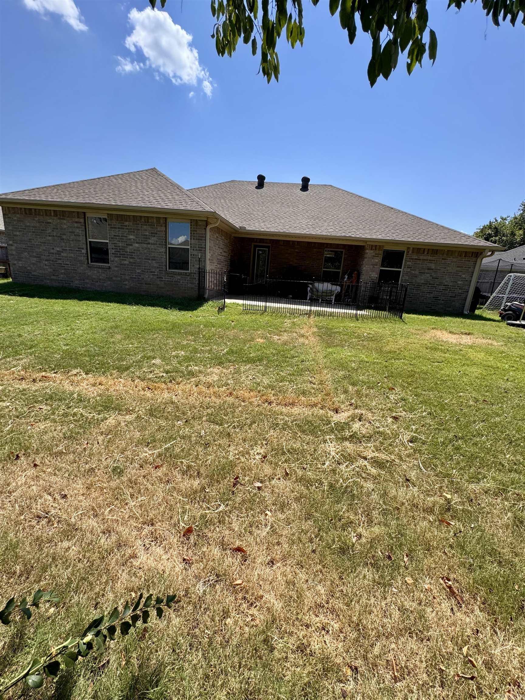 222 Promenade Cir Property Photo 33