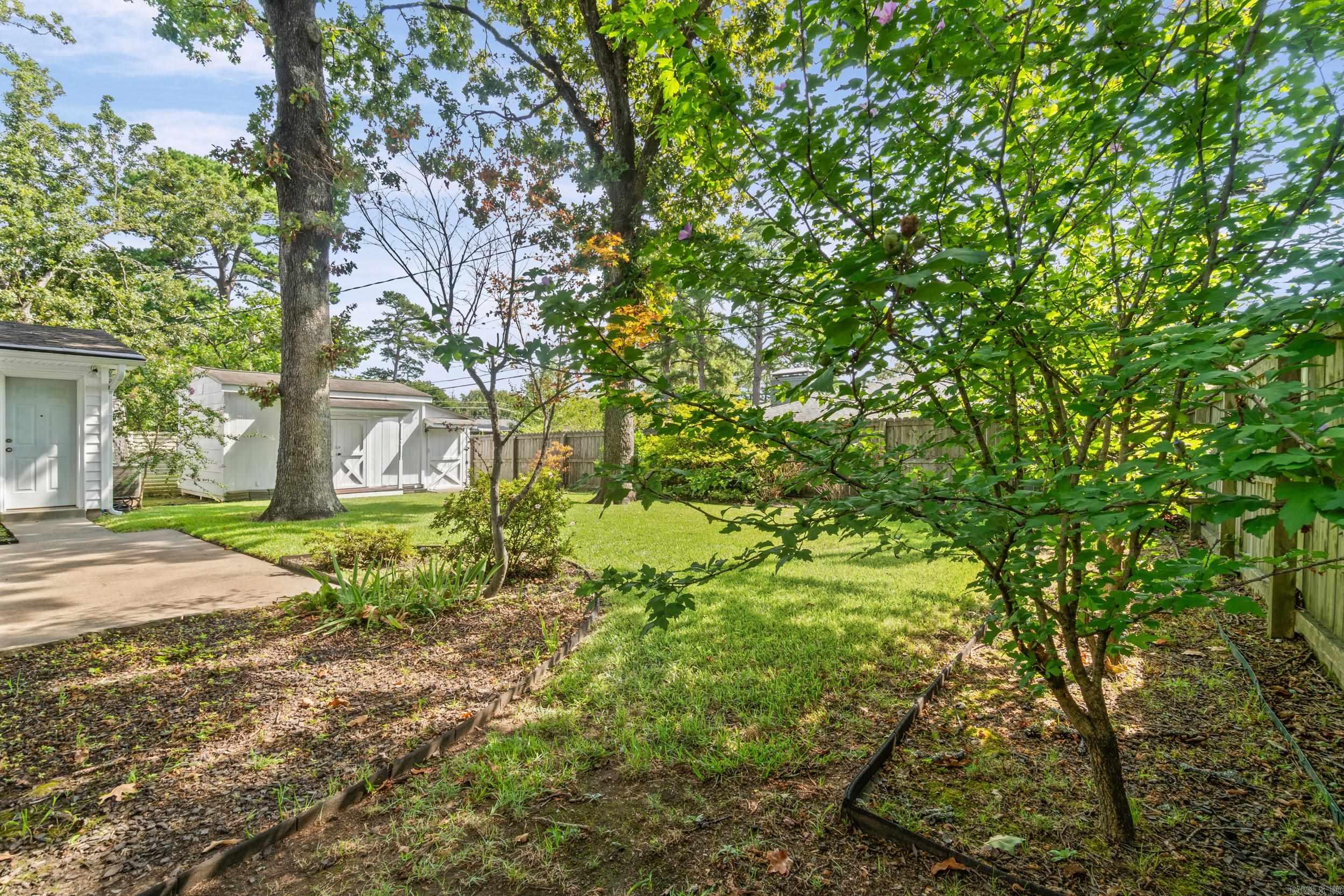 815 Ridgecrest Drive Property Photo 25