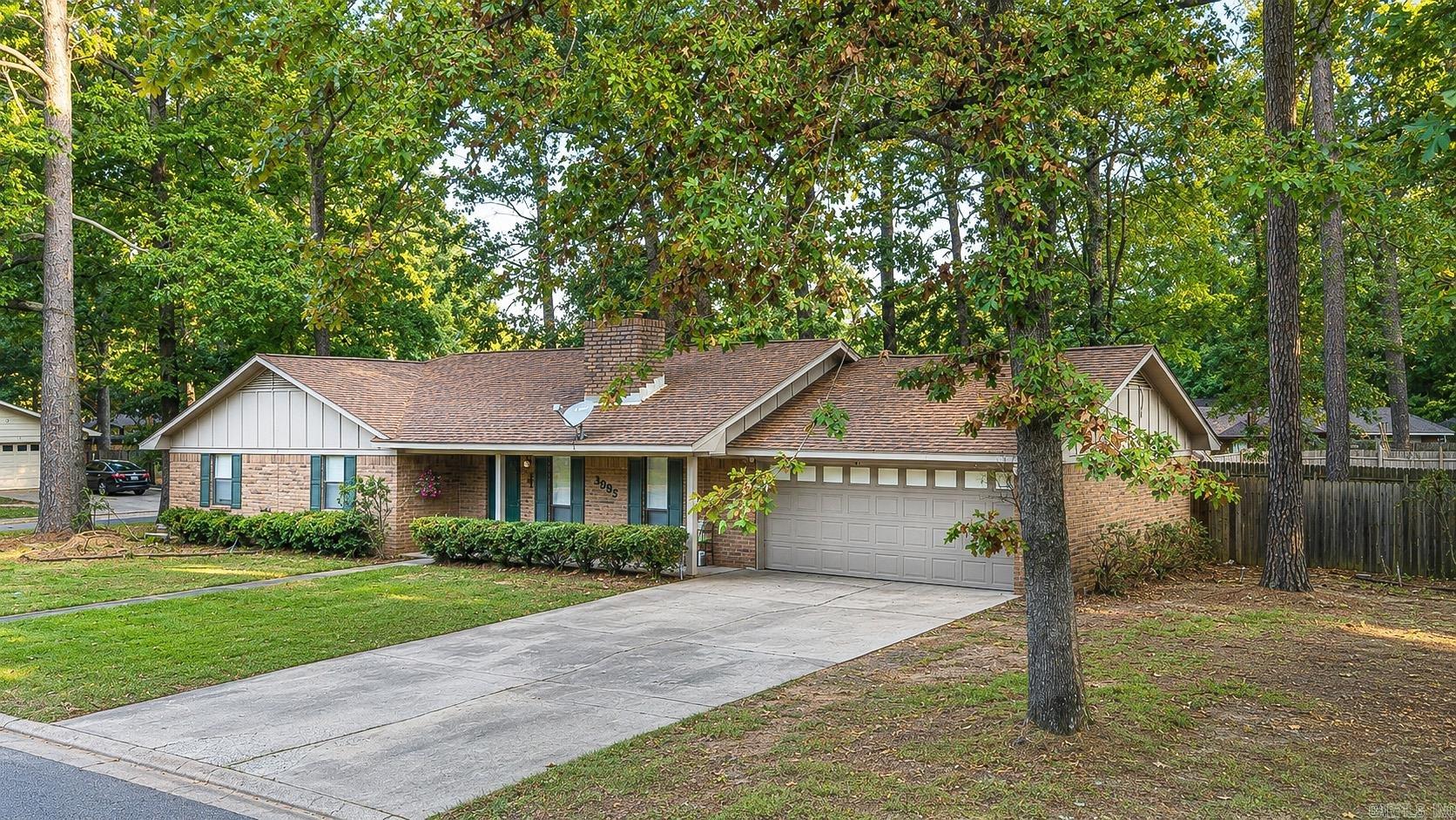 1305 War Eagle Property Photo 4