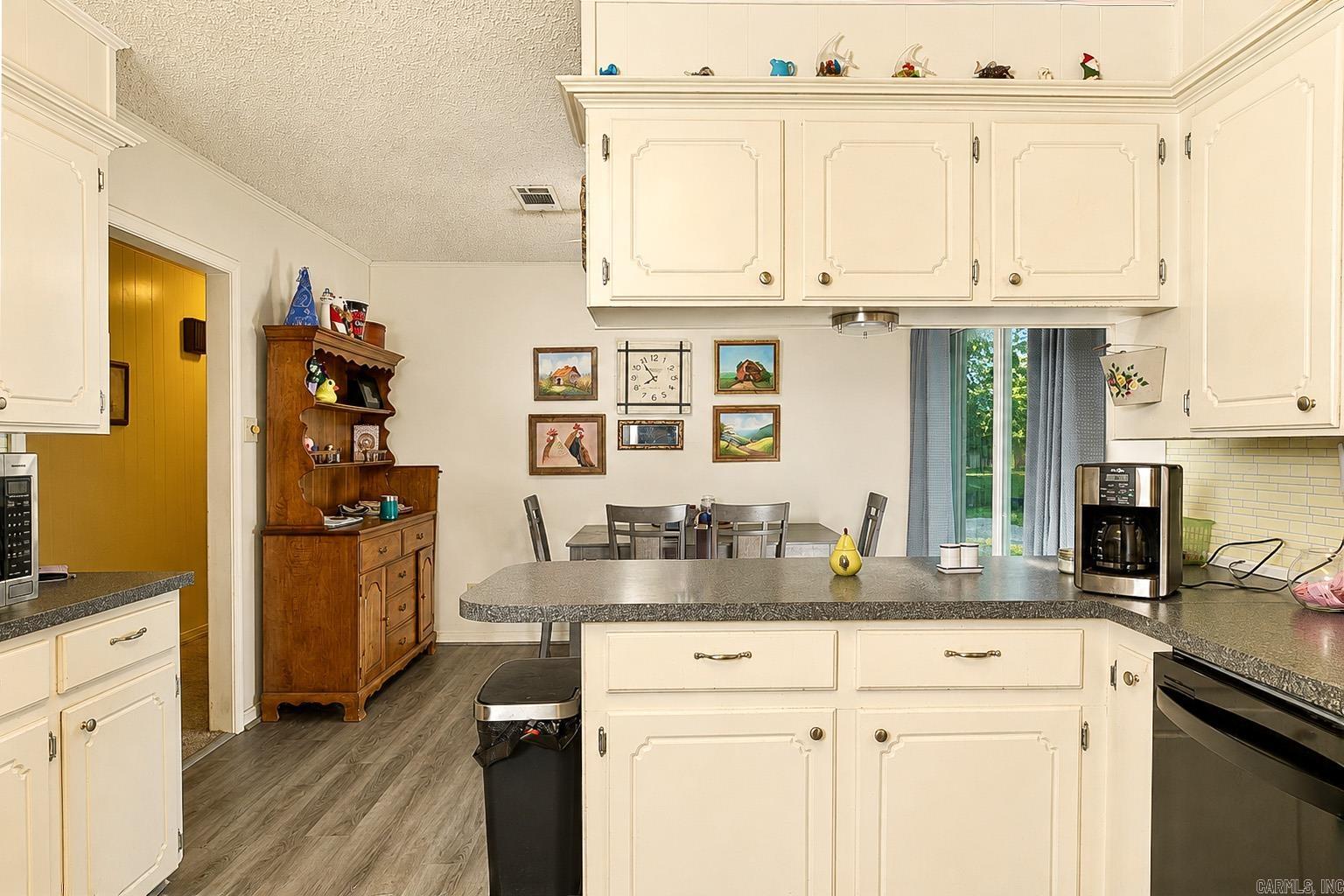 1305 War Eagle Property Photo 14
