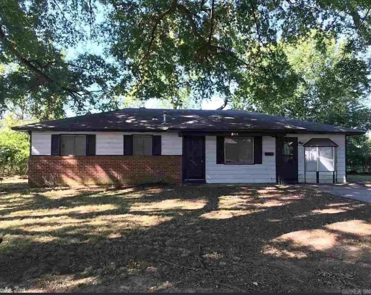504 Warren St Property Photo 1
