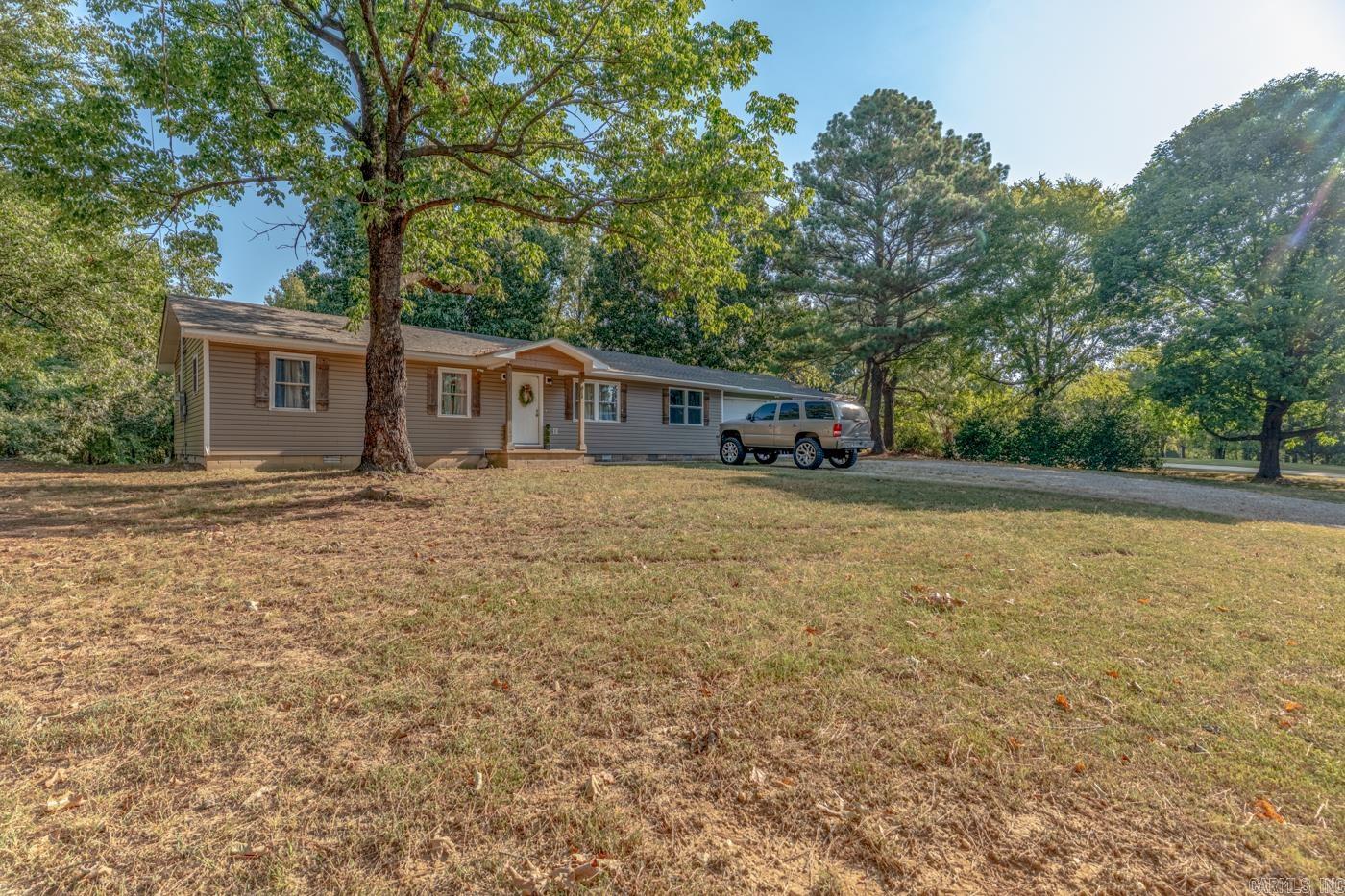 811 Thorne Dr Property Photo 4