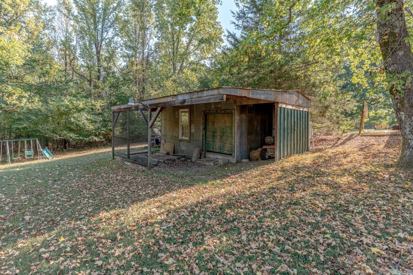 811 Thorne Dr Property Photo 32
