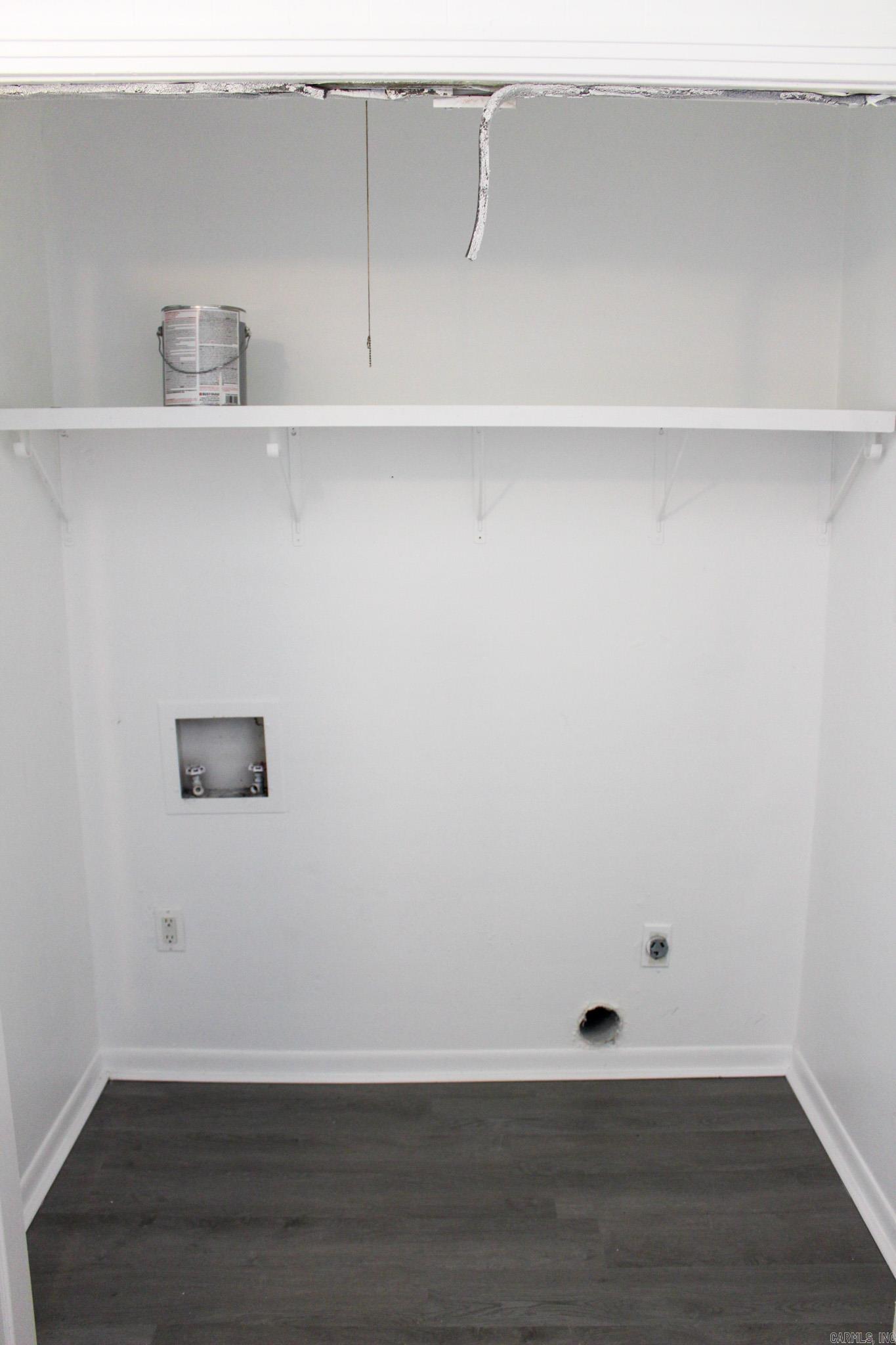 807 S Spring Property Photo 5