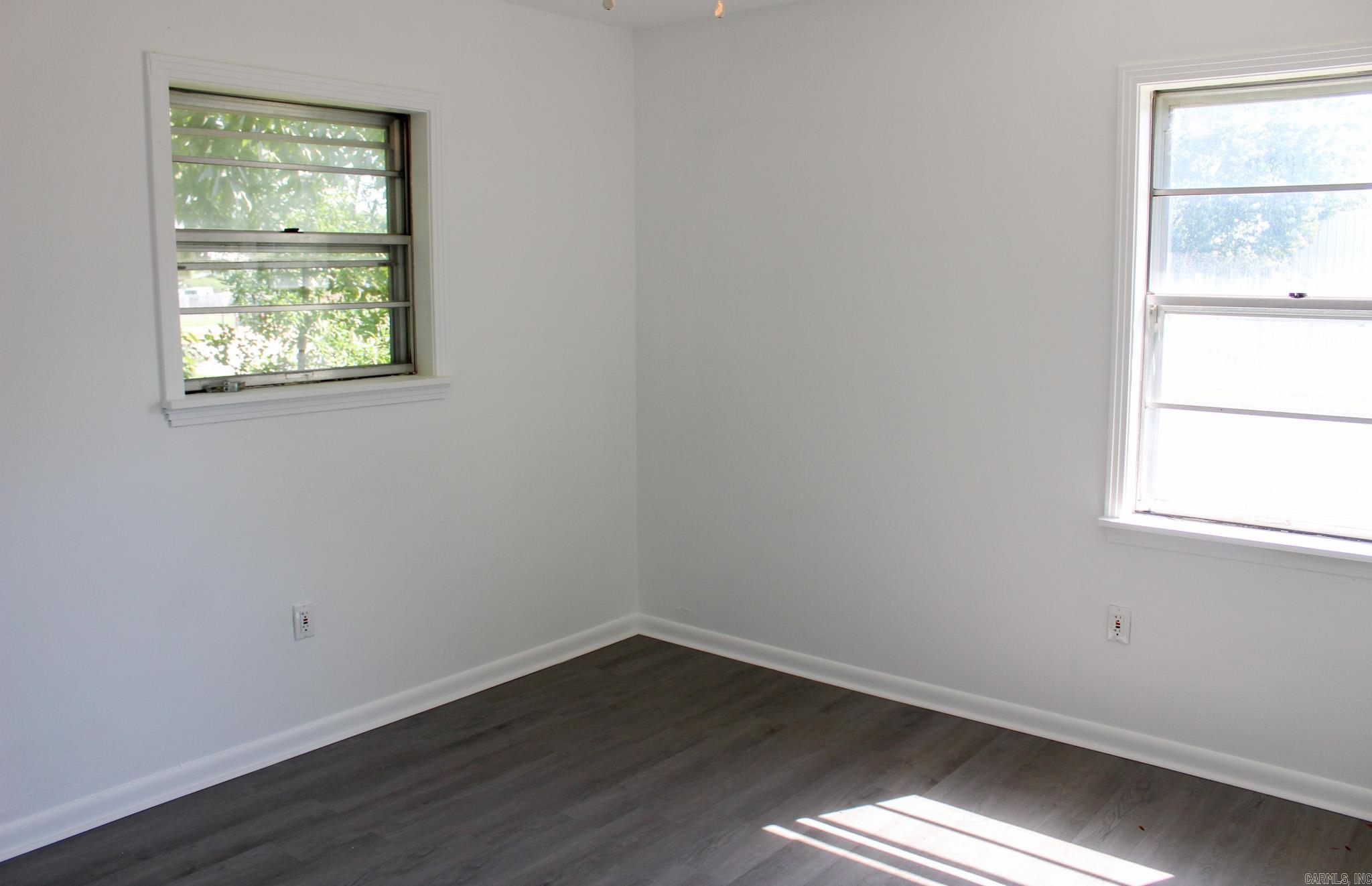 807 S Spring Property Photo 14