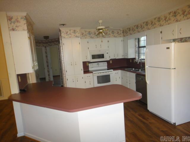 1804 Peachwood Cove Property Photo 9