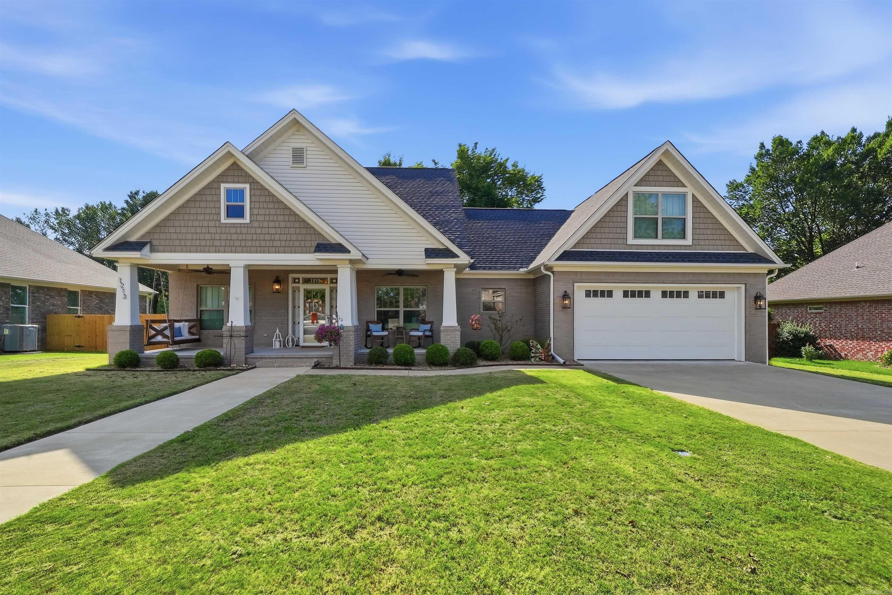 1213 Bent Tree Lane Property Photo 1