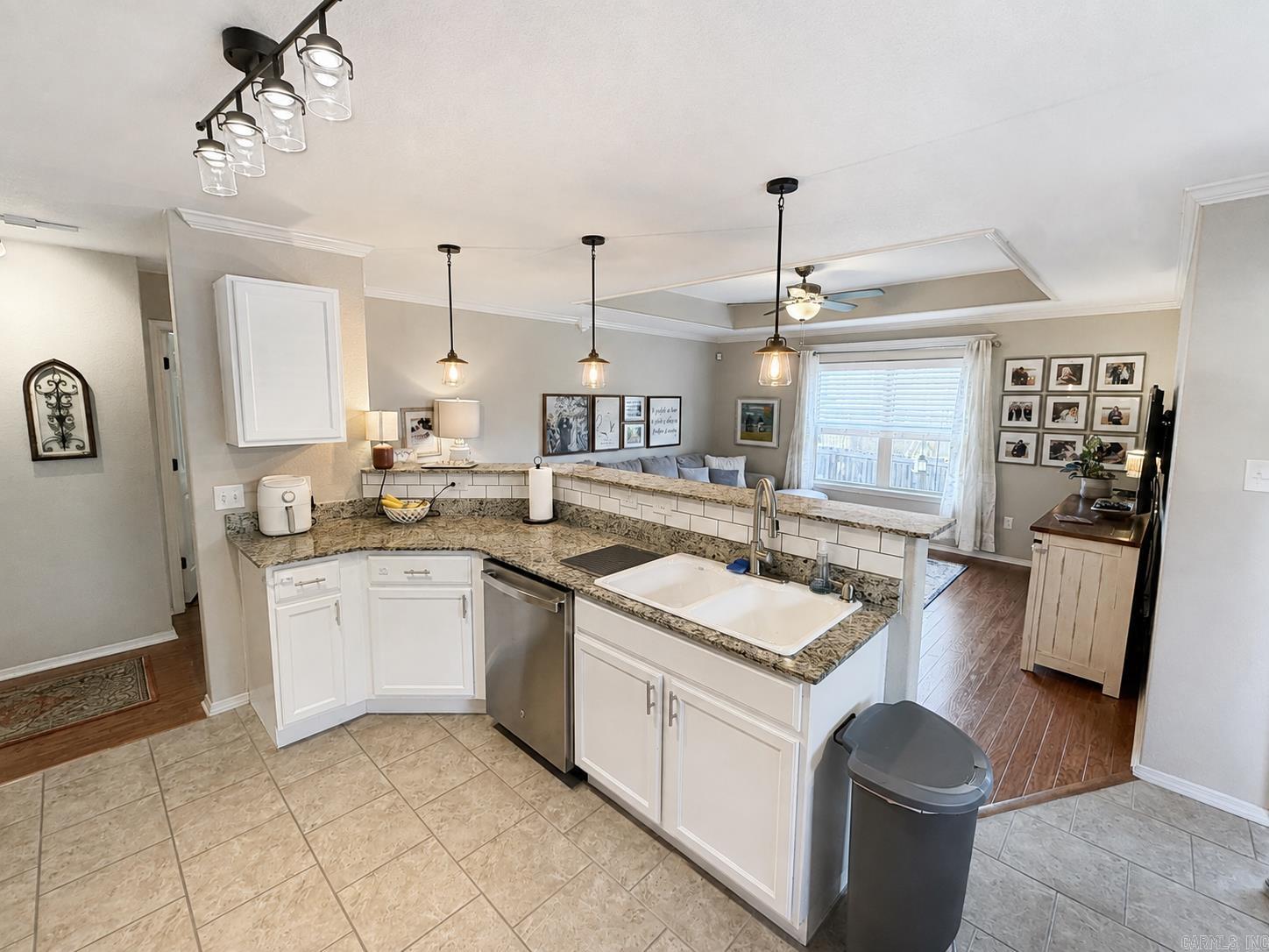 2209 San Luis Boulevard Property Photo 11