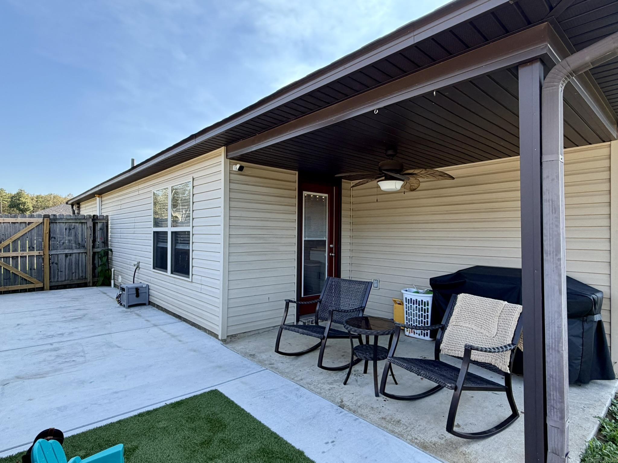 2209 San Luis Boulevard Property Photo 33