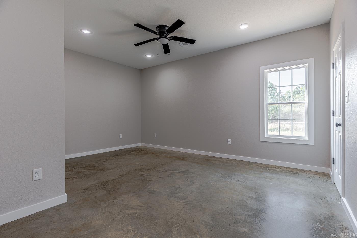 1408 Esplanade St Property Photo 14