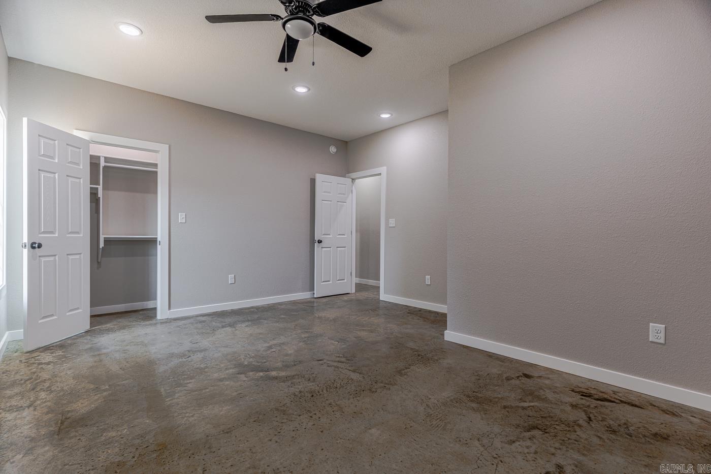1408 Esplanade St Property Photo 15