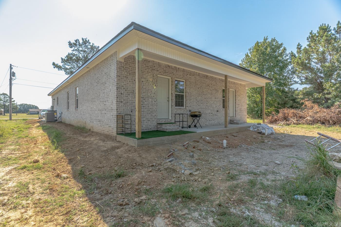 1408 Esplanade St Property Photo 35