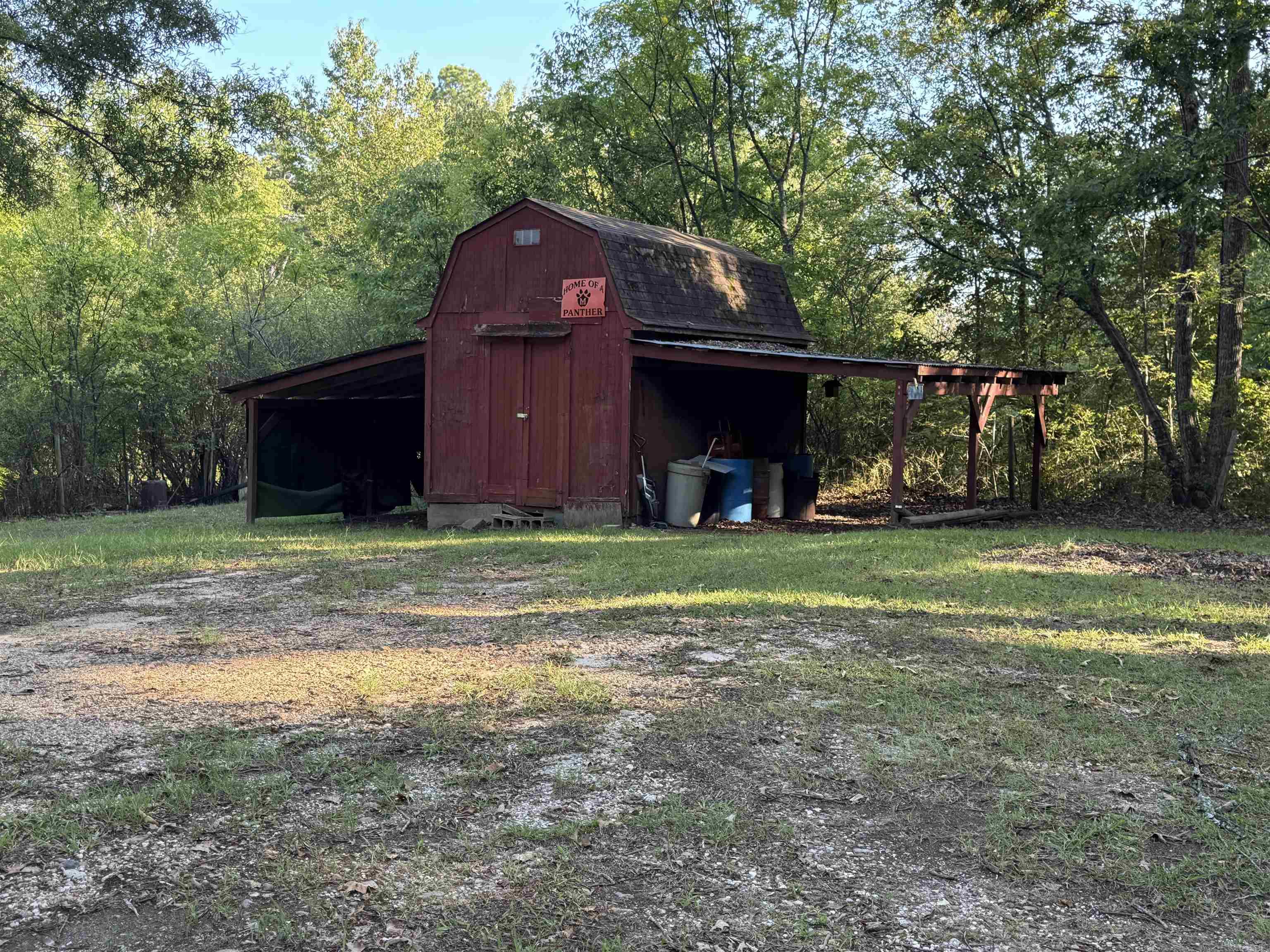 194 Bowen Street Property Photo 4