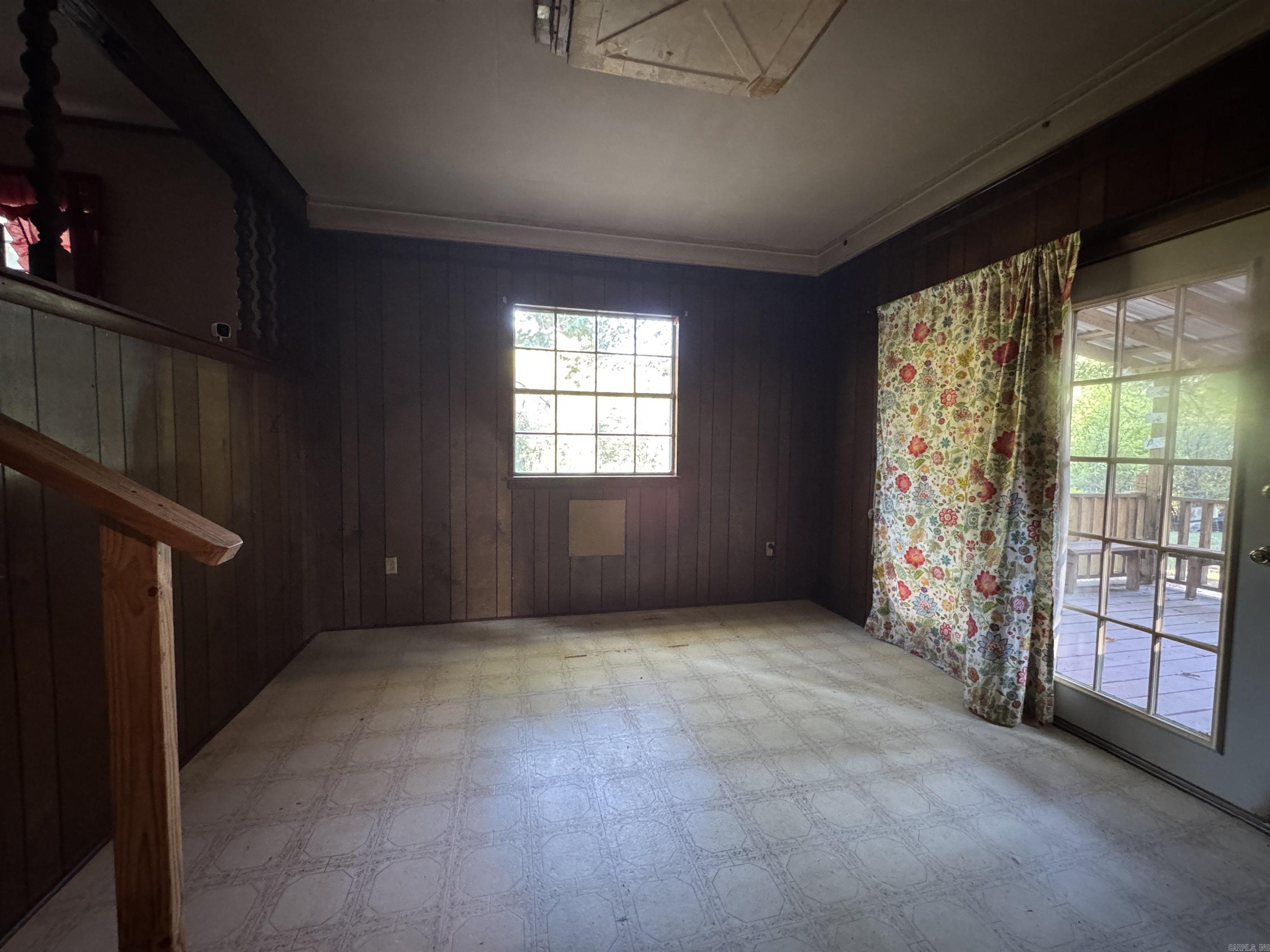 194 Bowen Street Property Photo 8