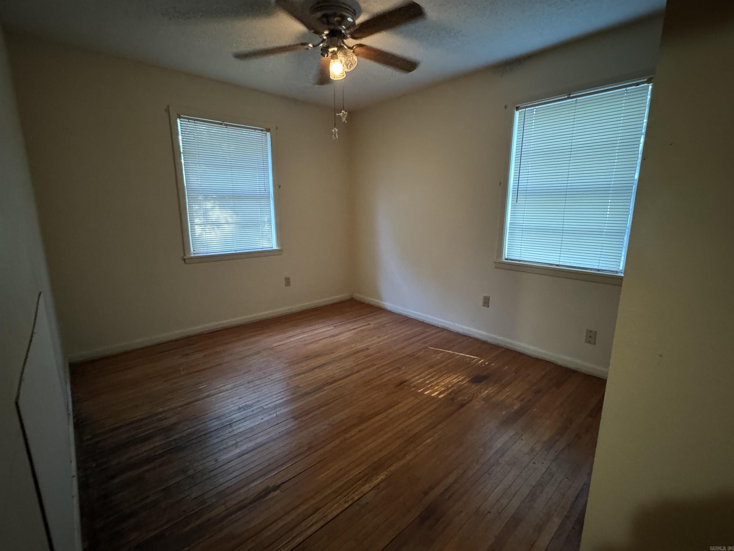 194 Bowen Street Property Photo 18