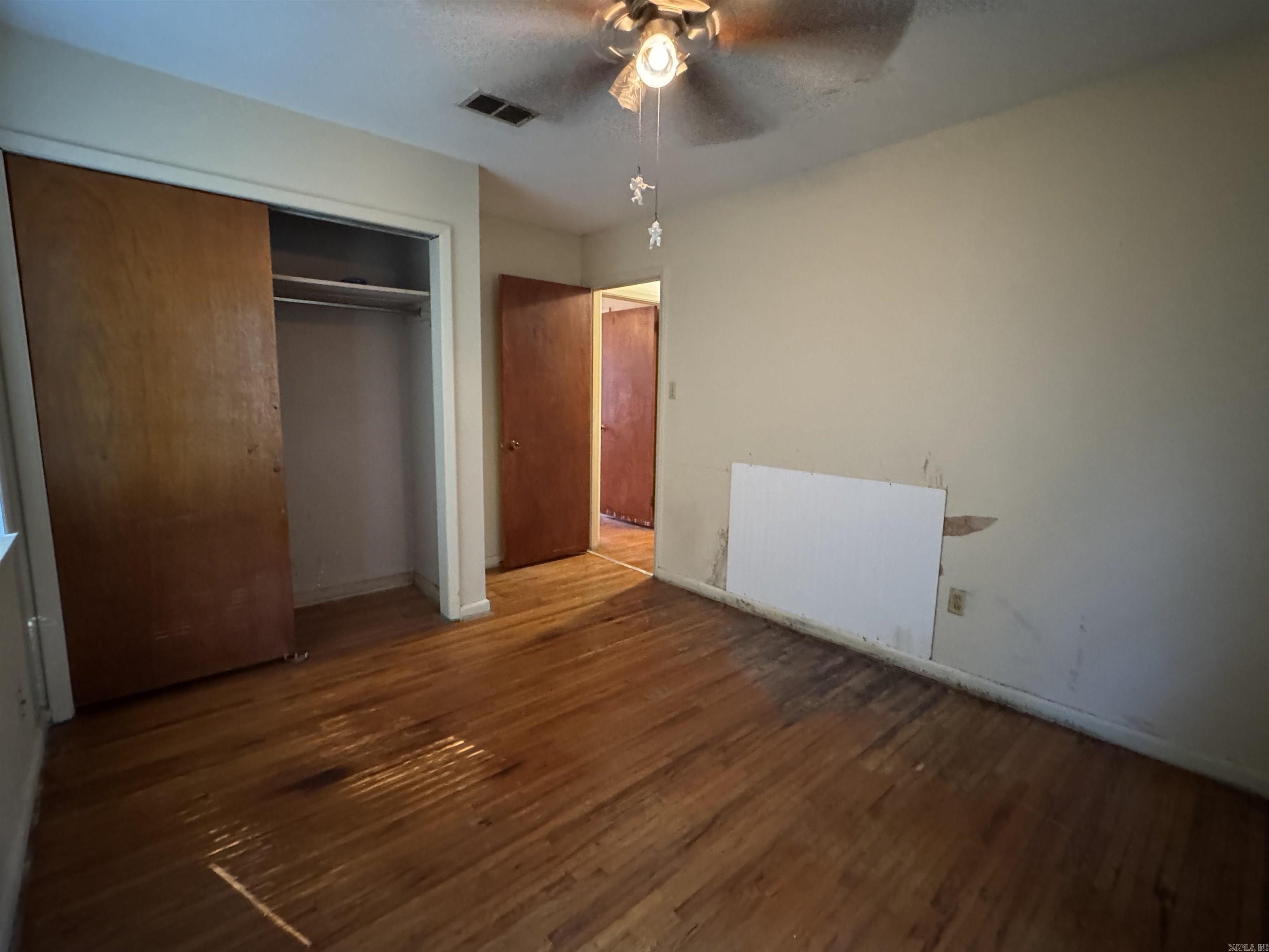 194 Bowen Street Property Photo 19