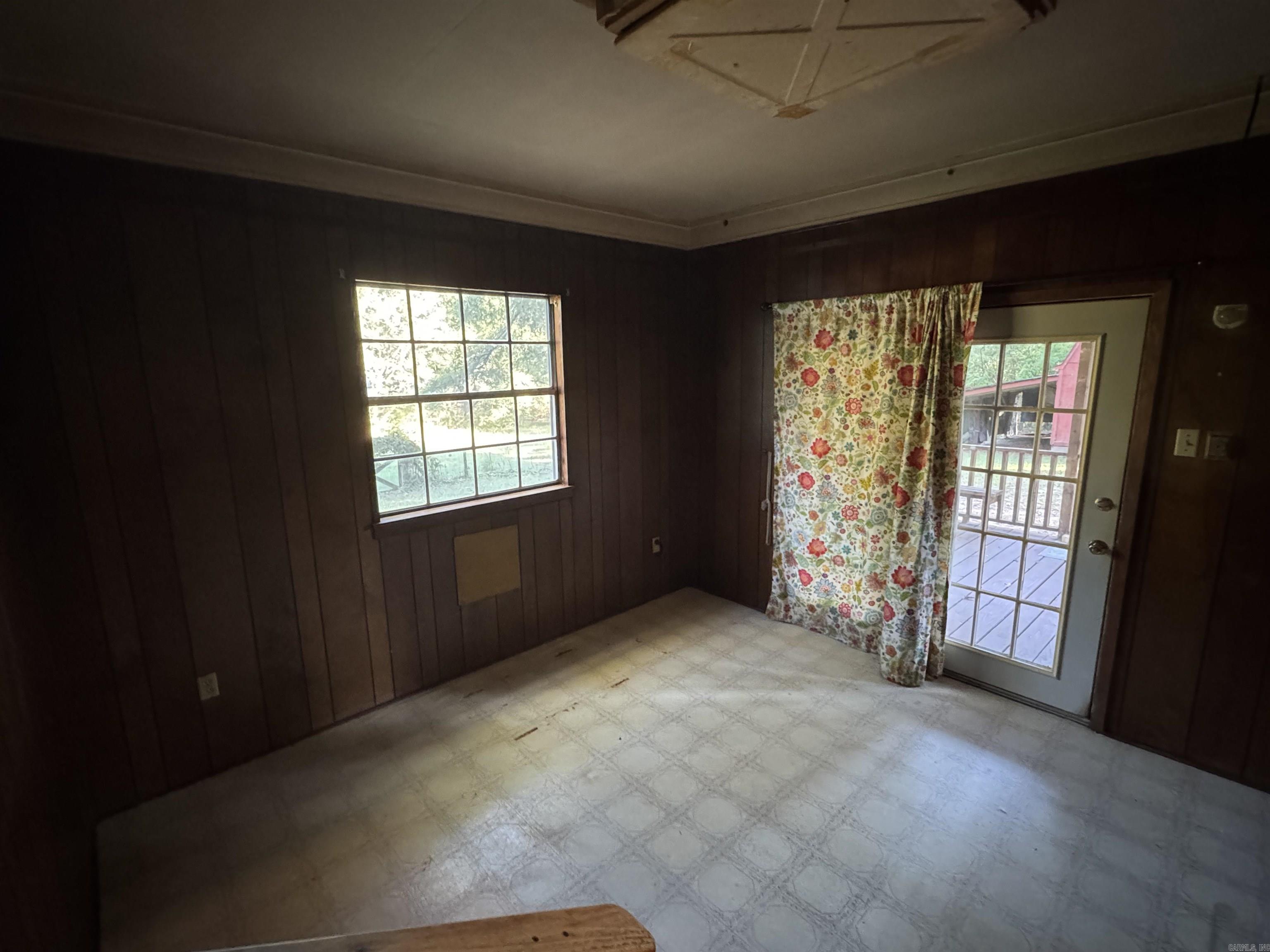 194 Bowen Street Property Photo 23