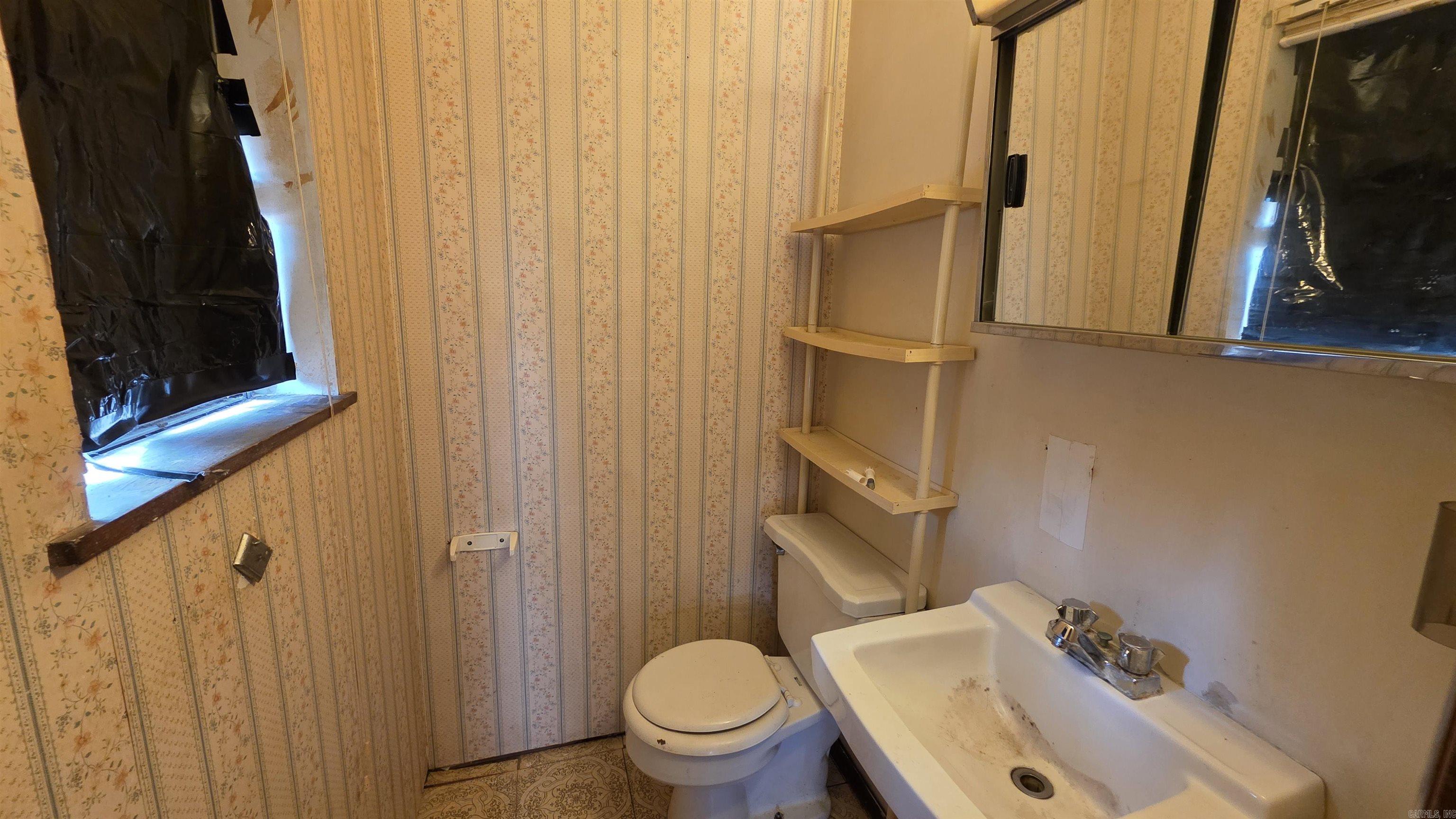 202 Eisenhower Street Property Photo 4