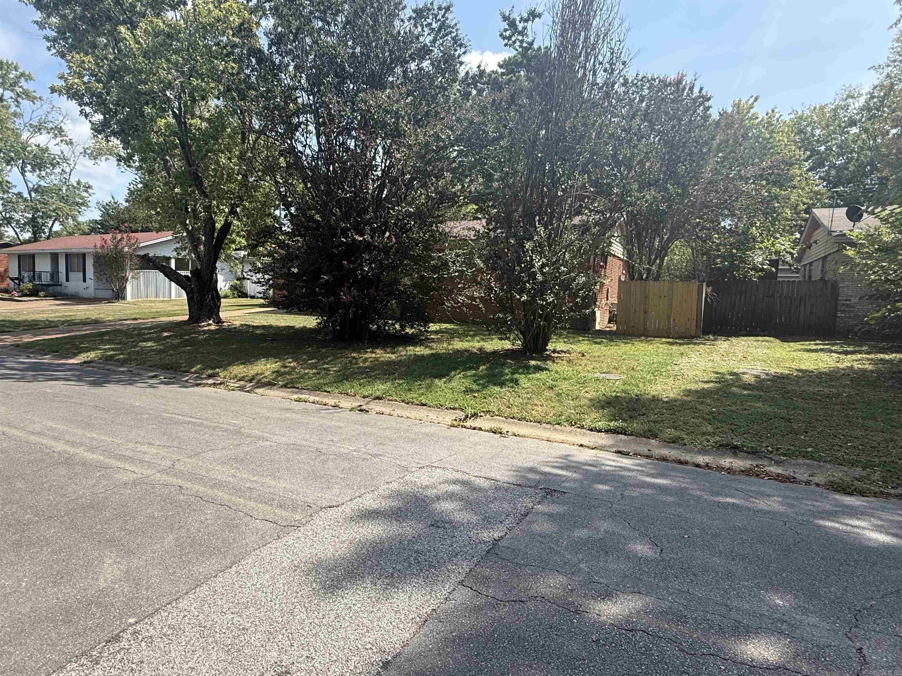 710 N Spruce Street Property Photo 3
