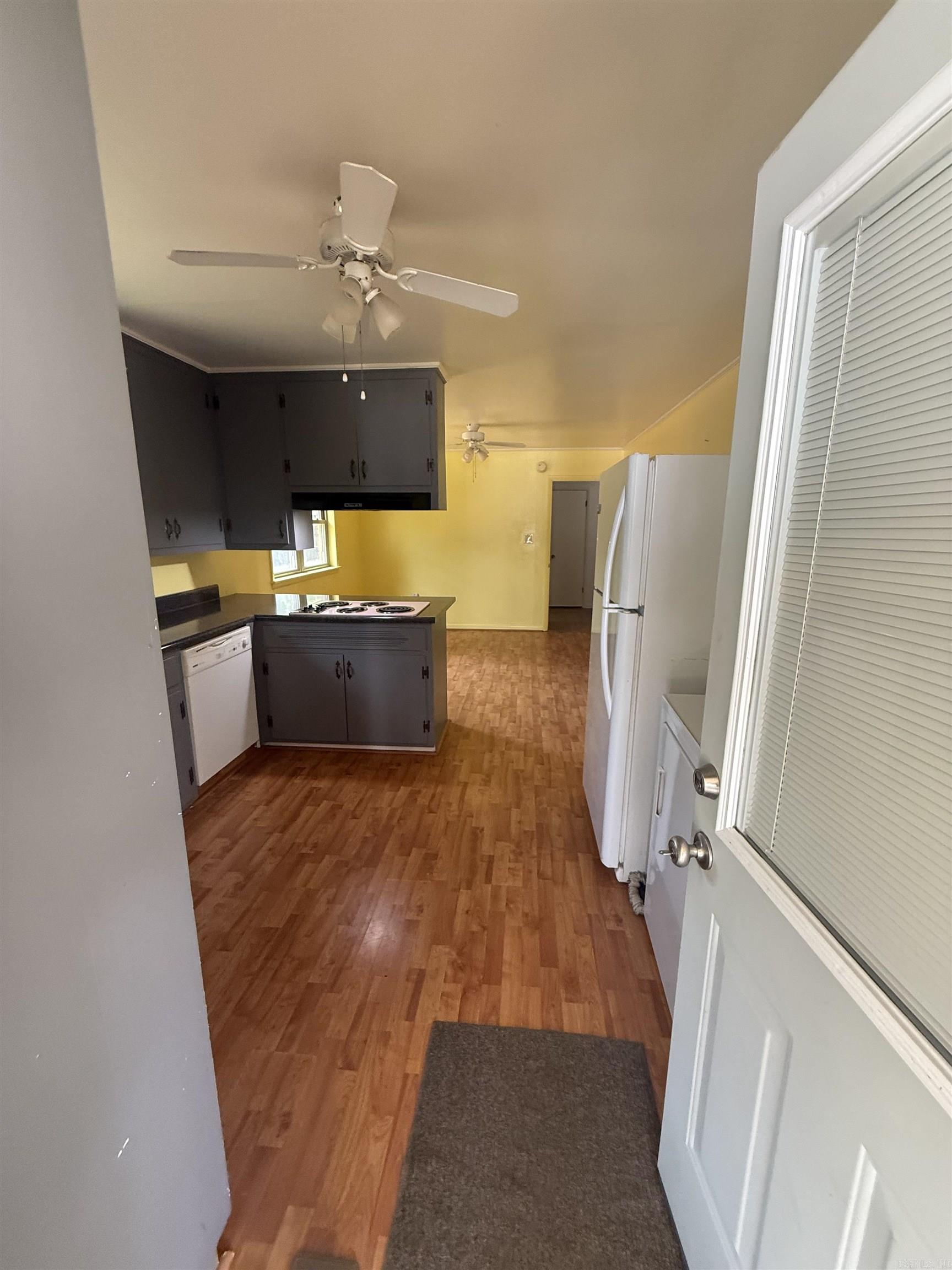 710 N Spruce Street Property Photo 11