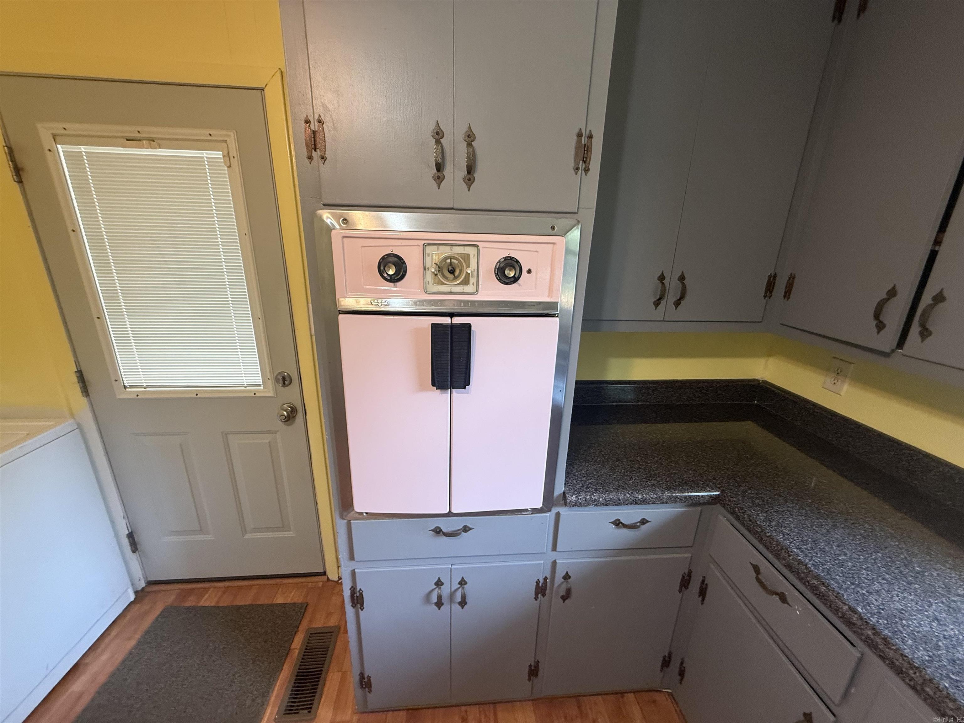 710 N Spruce Street Property Photo 14