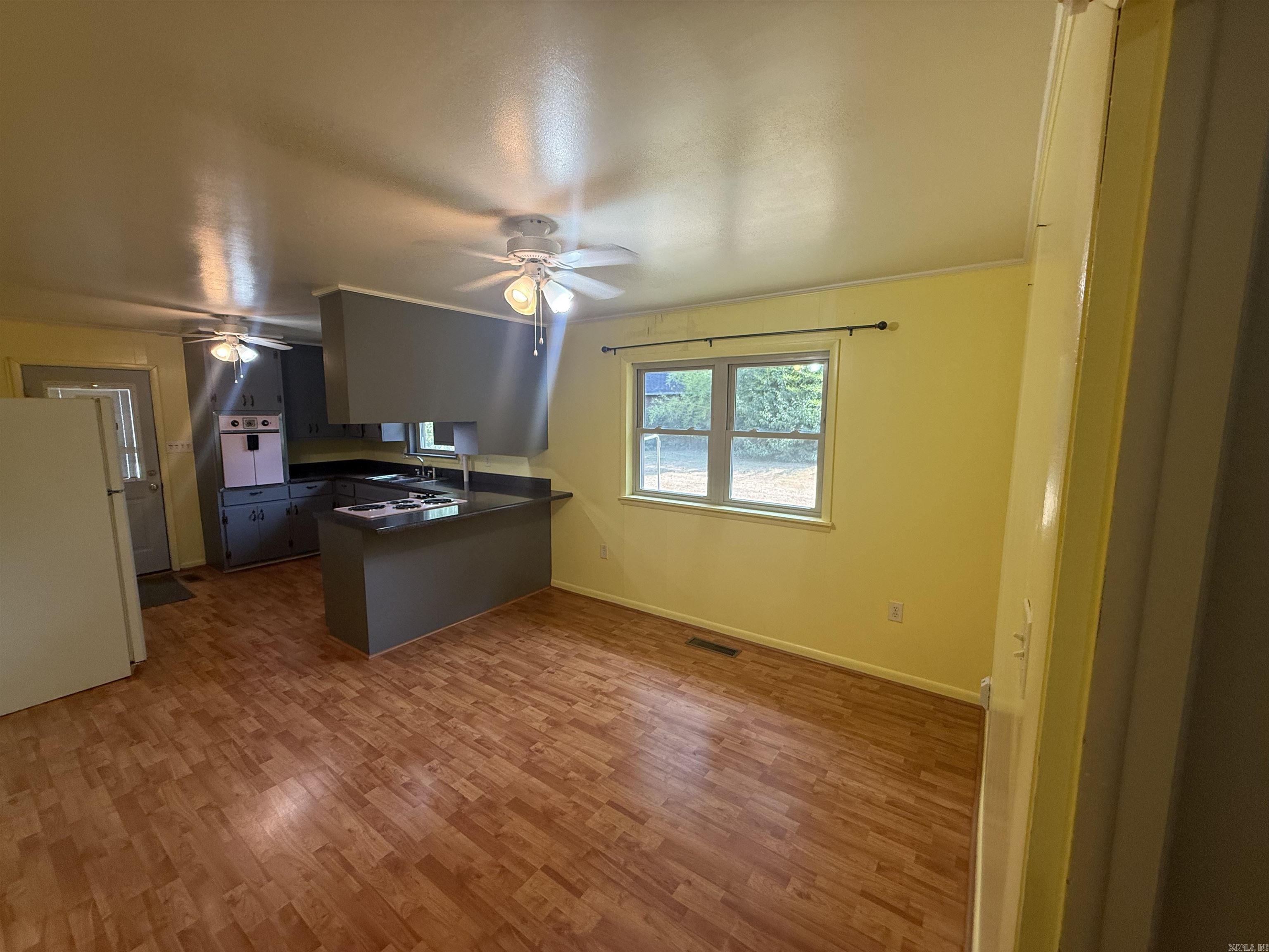 710 N Spruce Street Property Photo 22