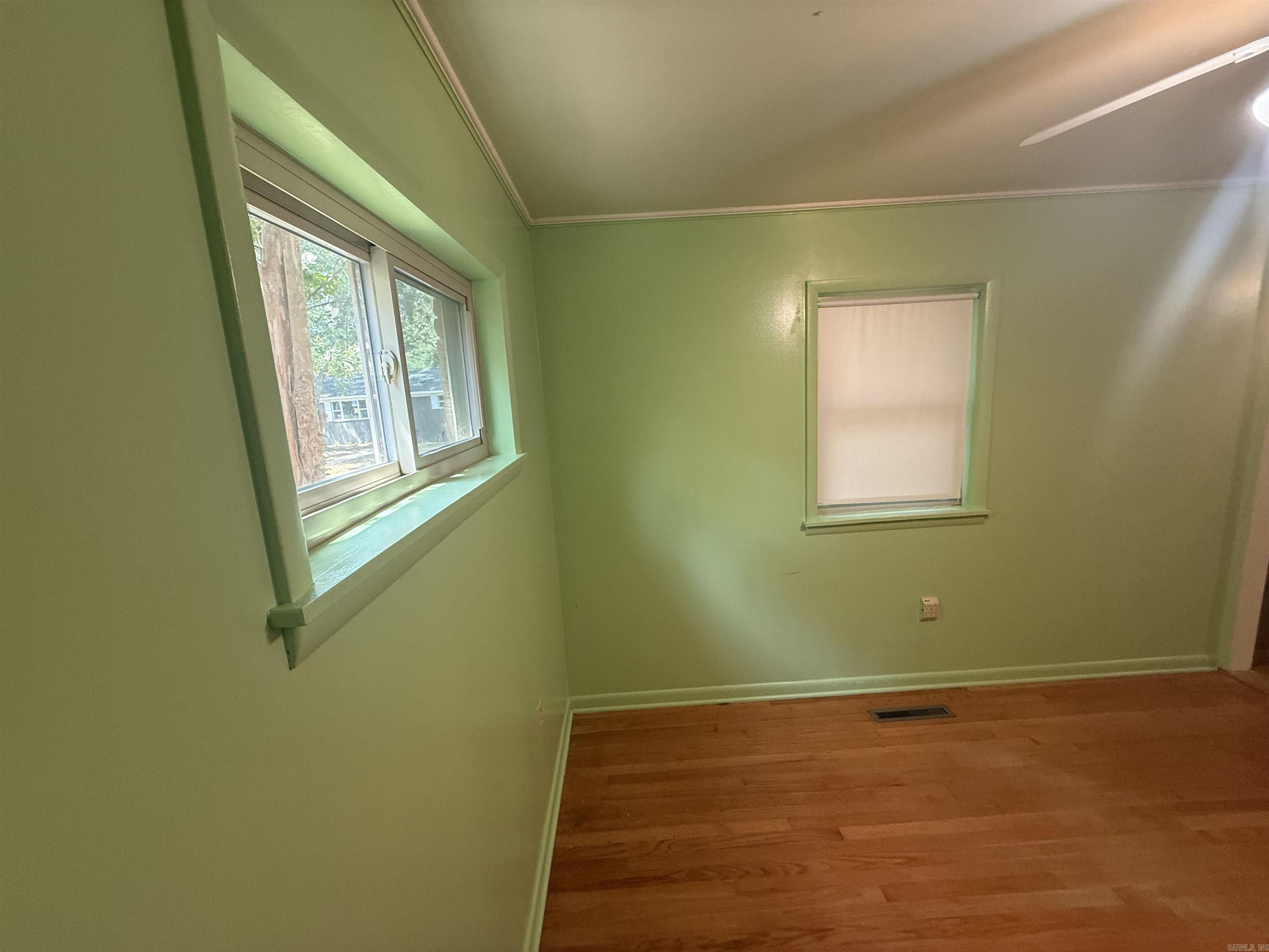 710 N Spruce Street Property Photo 35