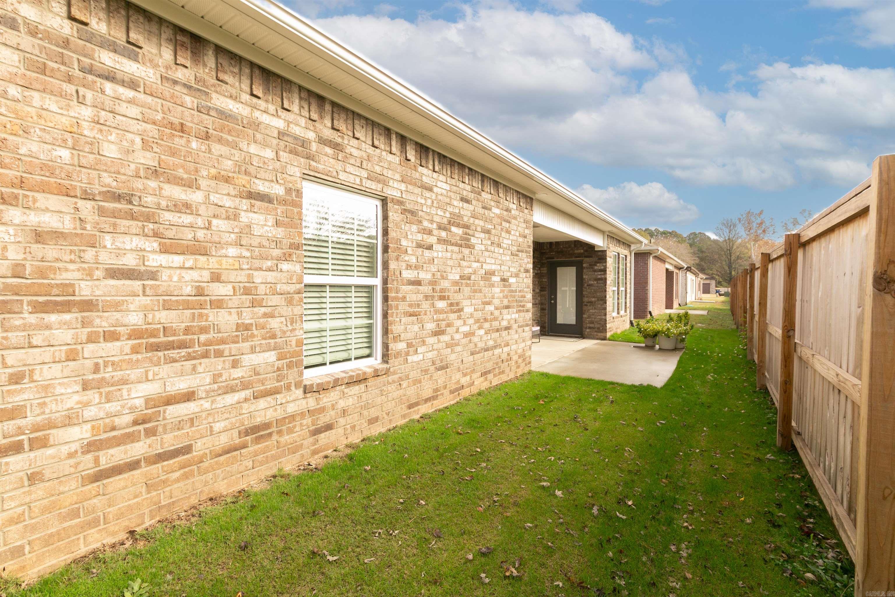 921 Villa Vista Loop Property Photo 46