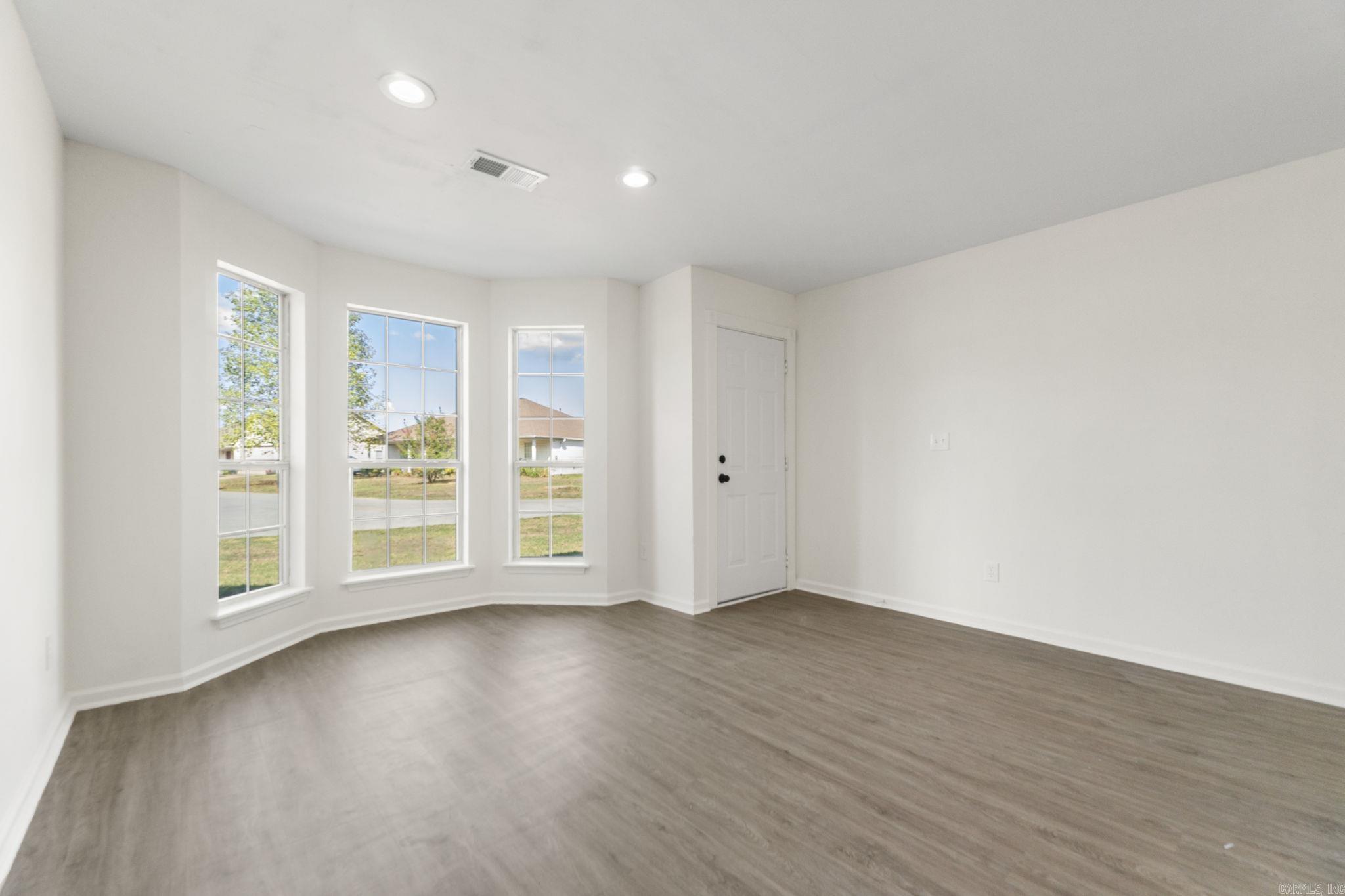 315 Lamplighter Drive Property Photo 18